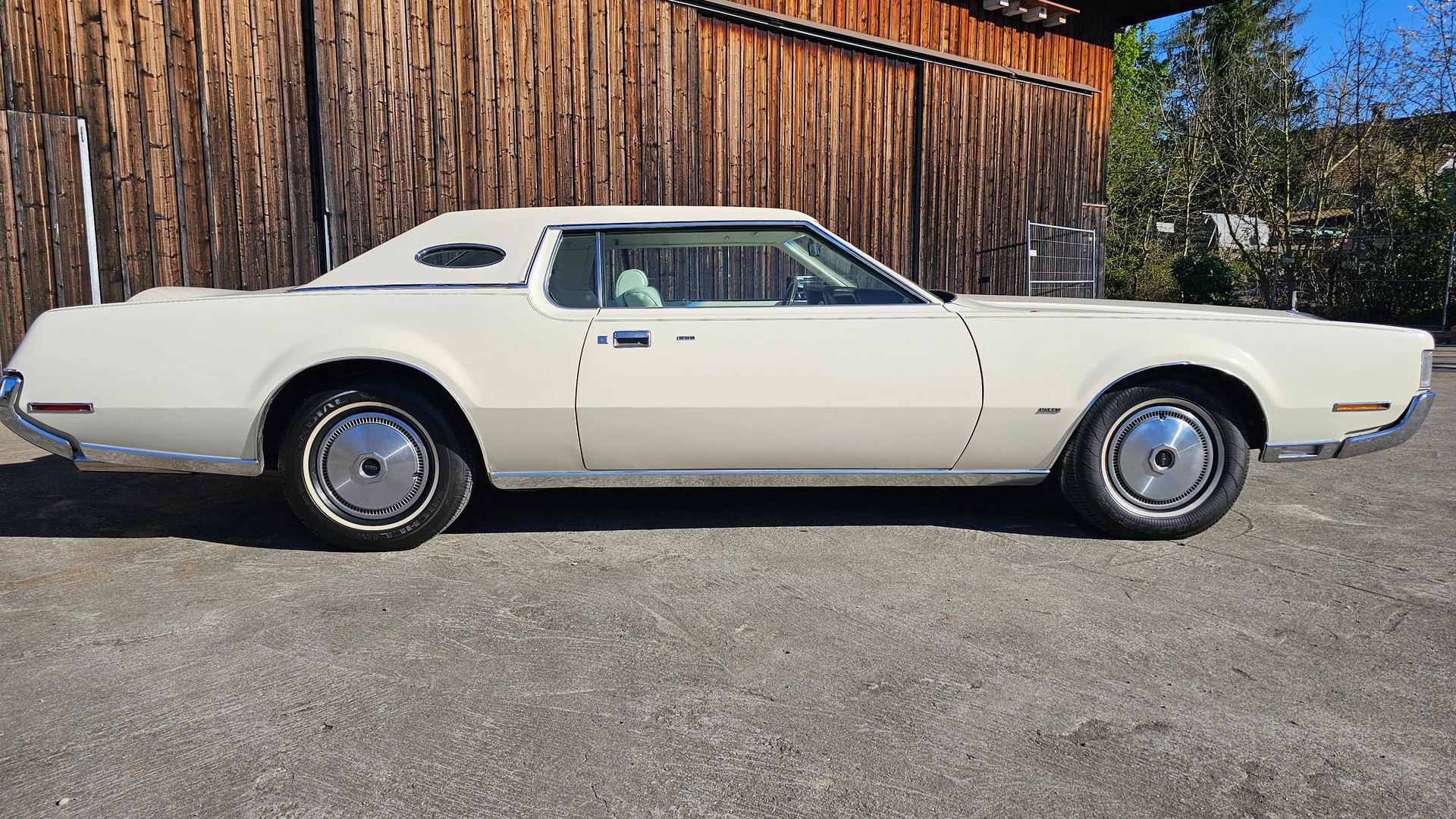 LINCOLN Continental Mark IV-image-6