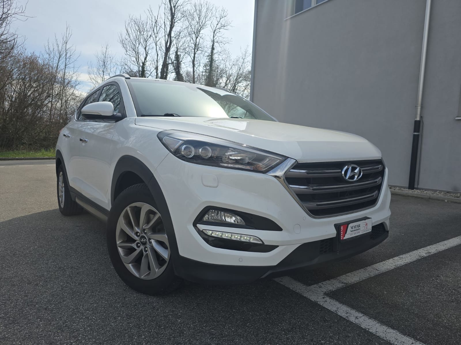 HYUNDAI Tucson 2.0 CRDI Vertex 4WD Automatic ** Ab MFK ** Expertisé **