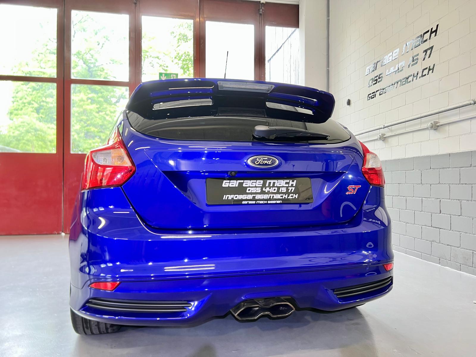 FORD Focus 2.0 SCTi ST-2-image-5