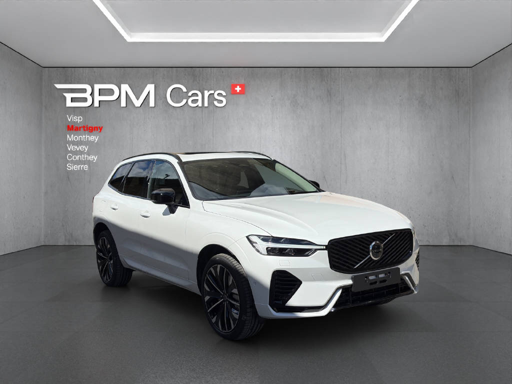 VOLVO XC60 2.0 T6 TE Ultra Dark eAWD-showroom-element-2