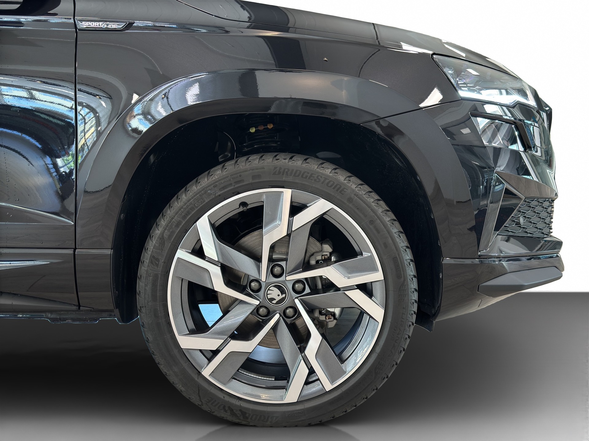 SKODA Karoq 2.0 TSI SportLine 4x4 DSG-image-4