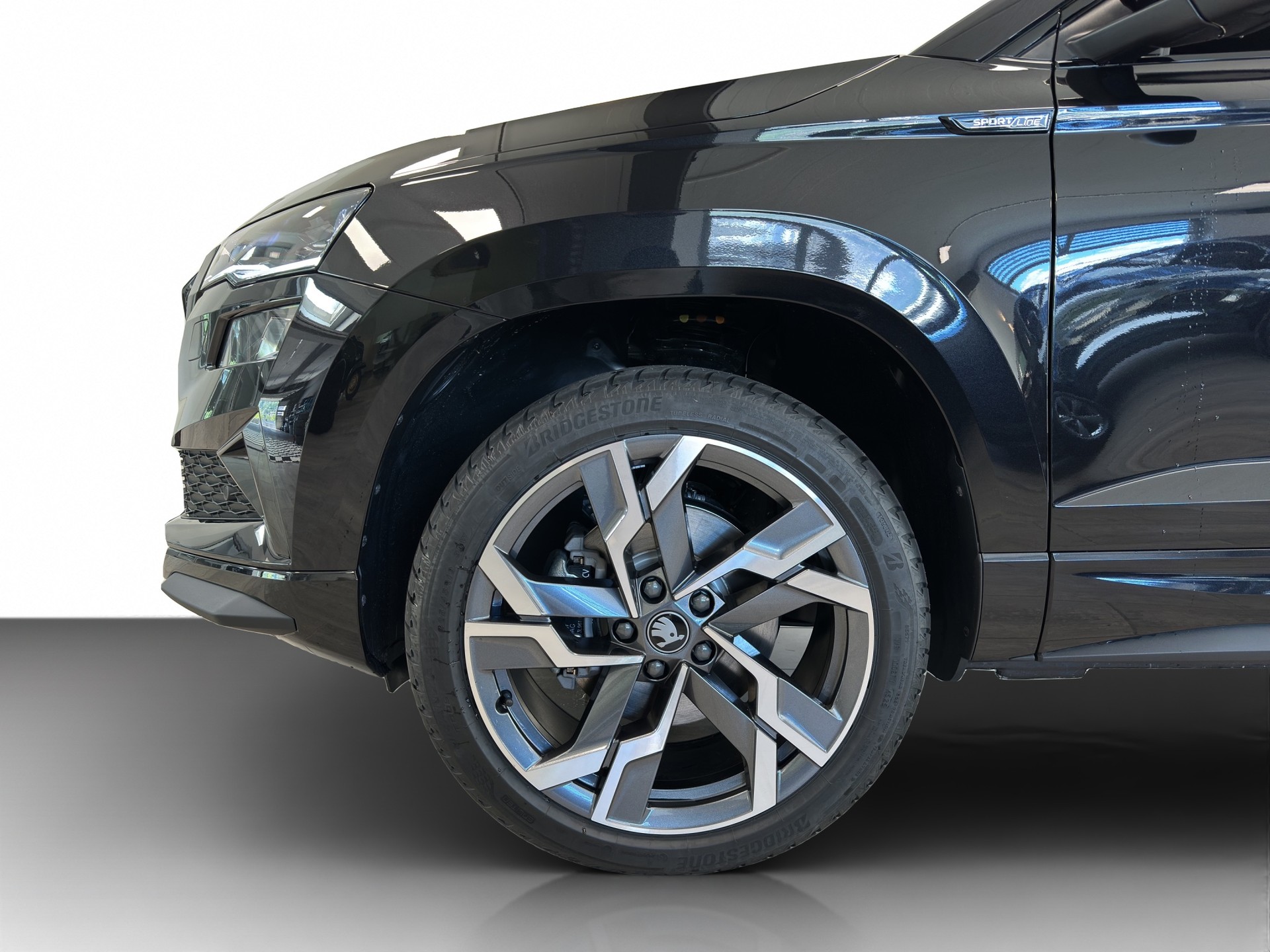 SKODA Karoq 2.0 TSI SportLine 4x4 DSG-showroom-element-1