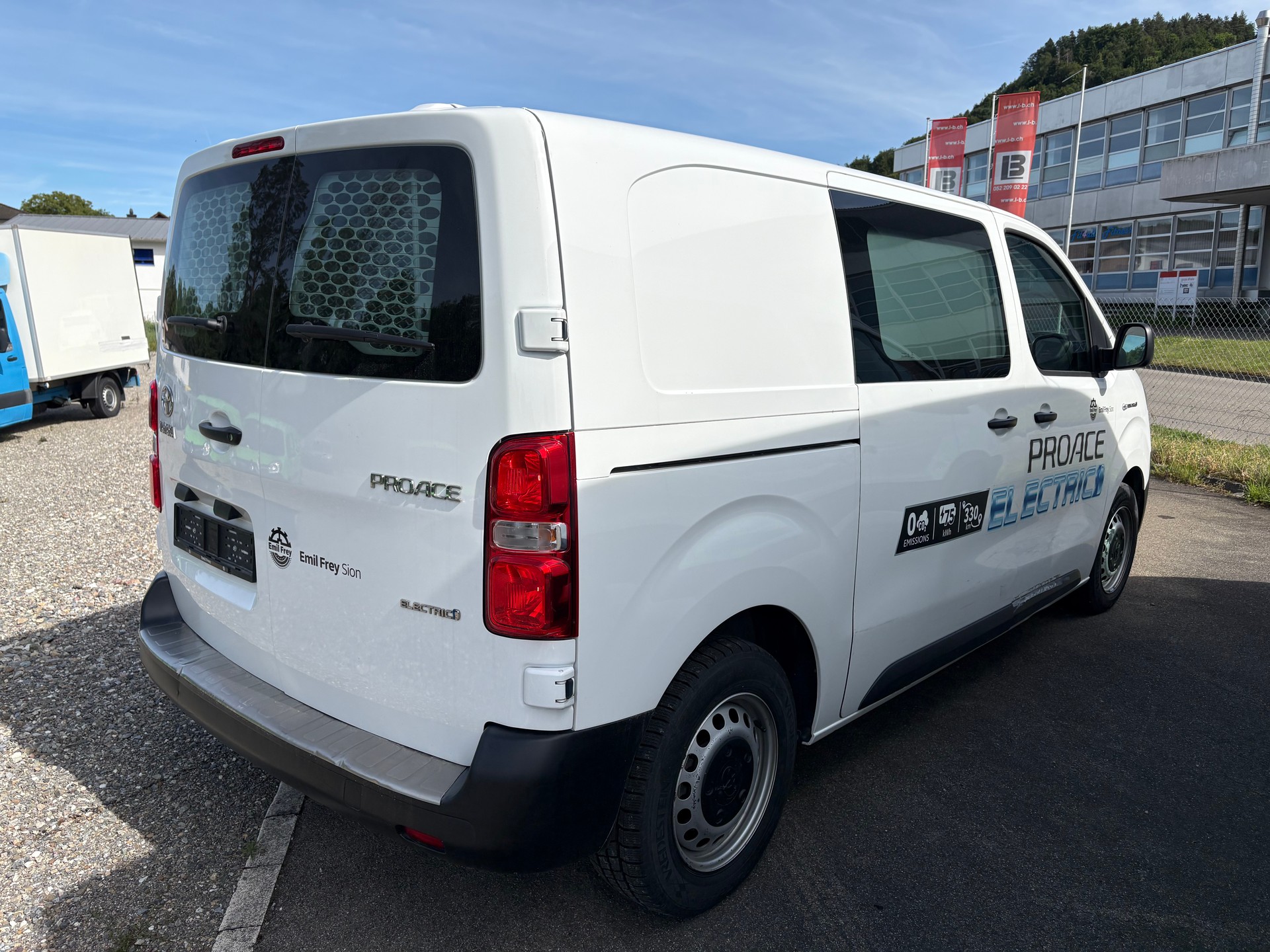 TOYOTA Proace EV 50kWh Medium Active-image-4