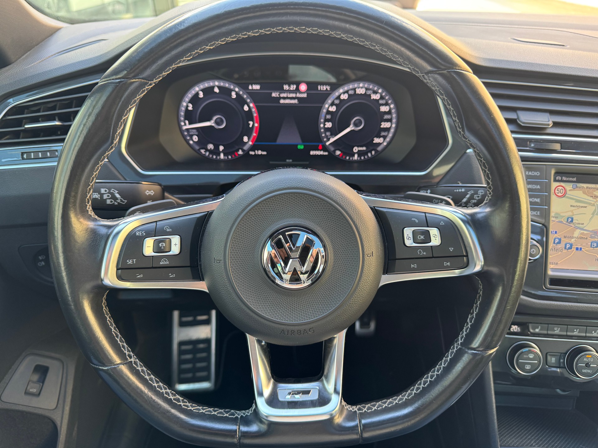VW Tiguan 2.0TSI Highline 4Motion DSG*R-Line*Standheizung*Panoramadach*-image-12
