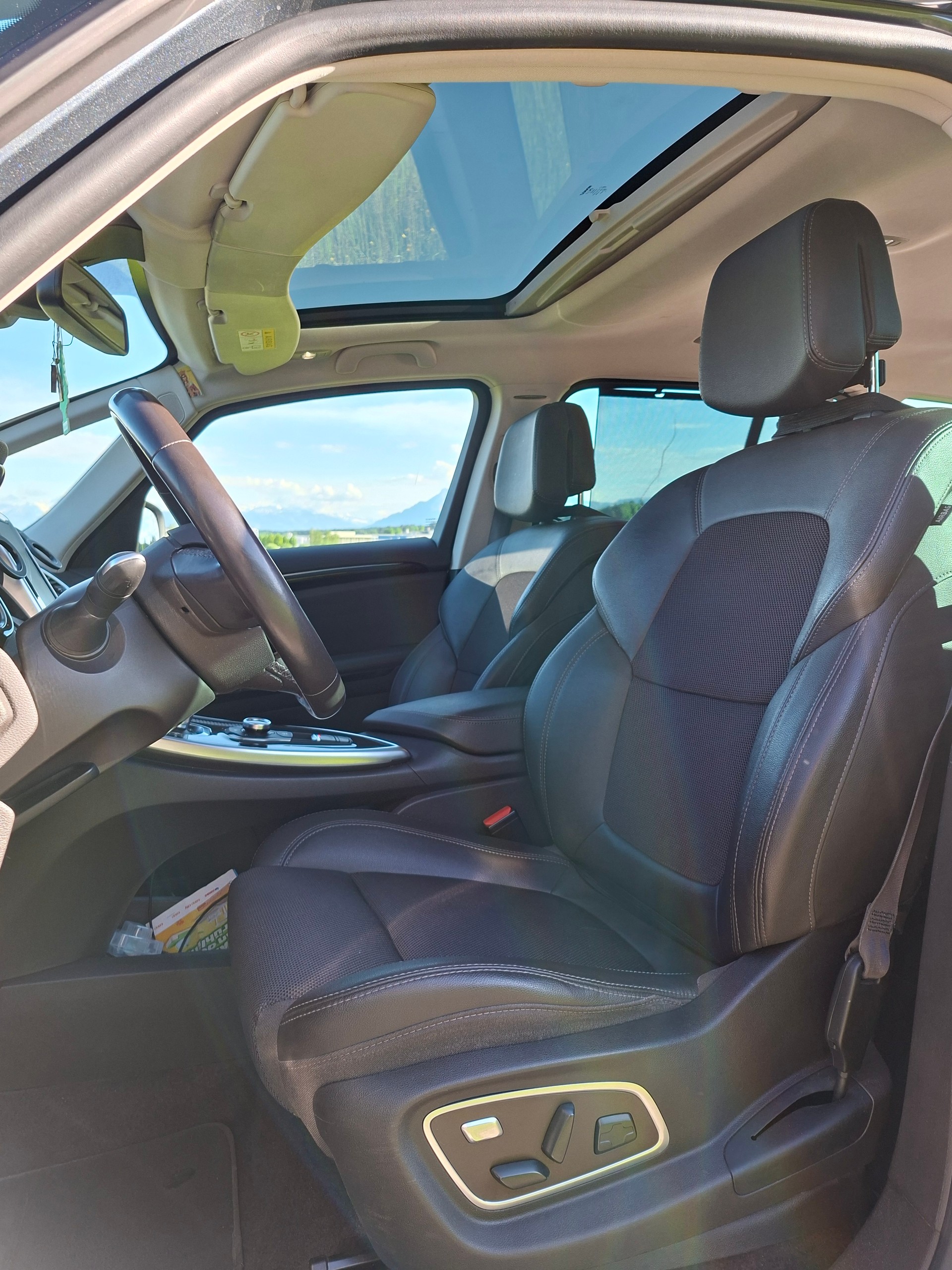 RENAULT 1.8 TCe 225 Intens EDC-image-3