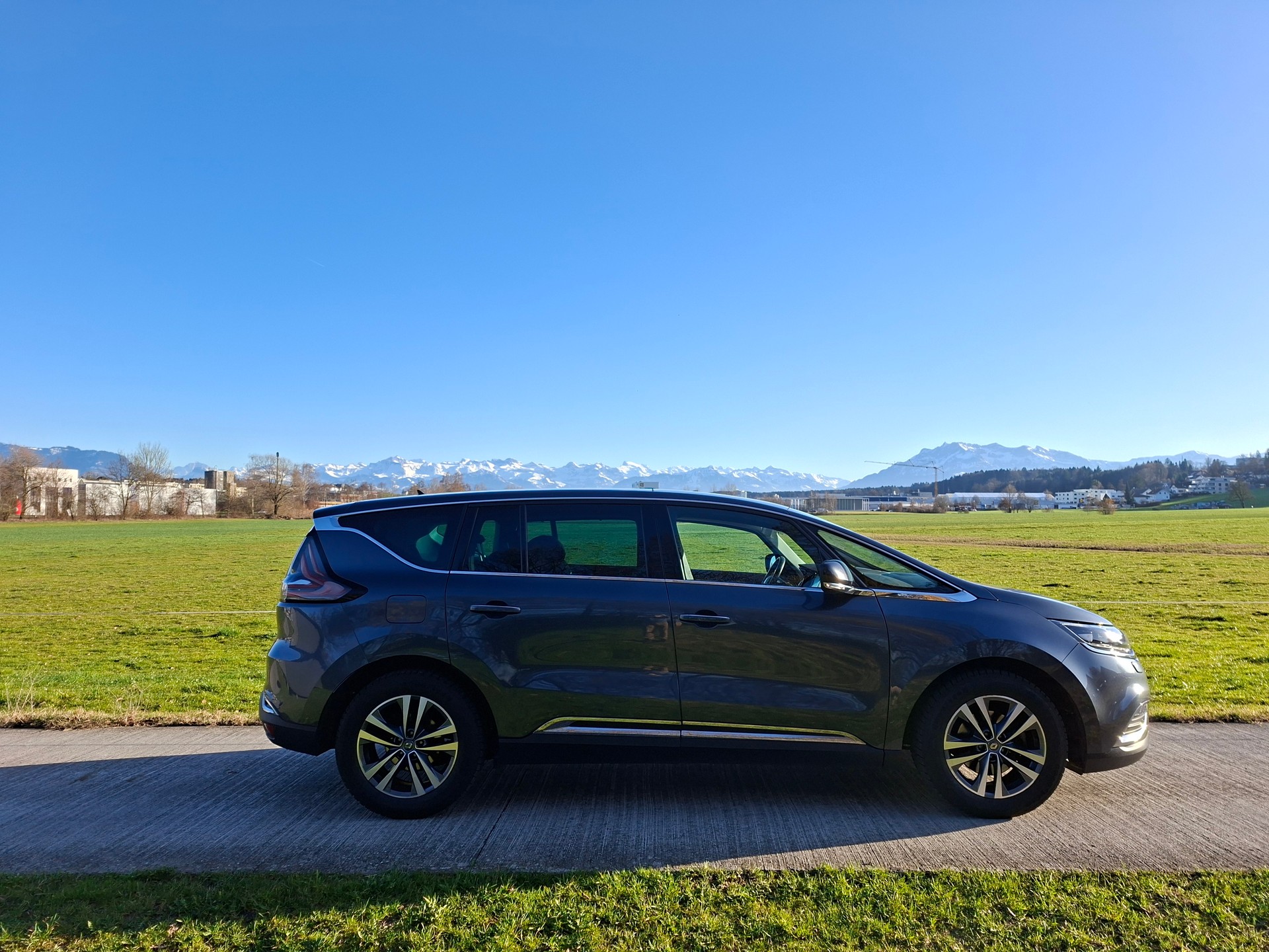RENAULT 1.8 TCe 225 Intens EDC-image-9