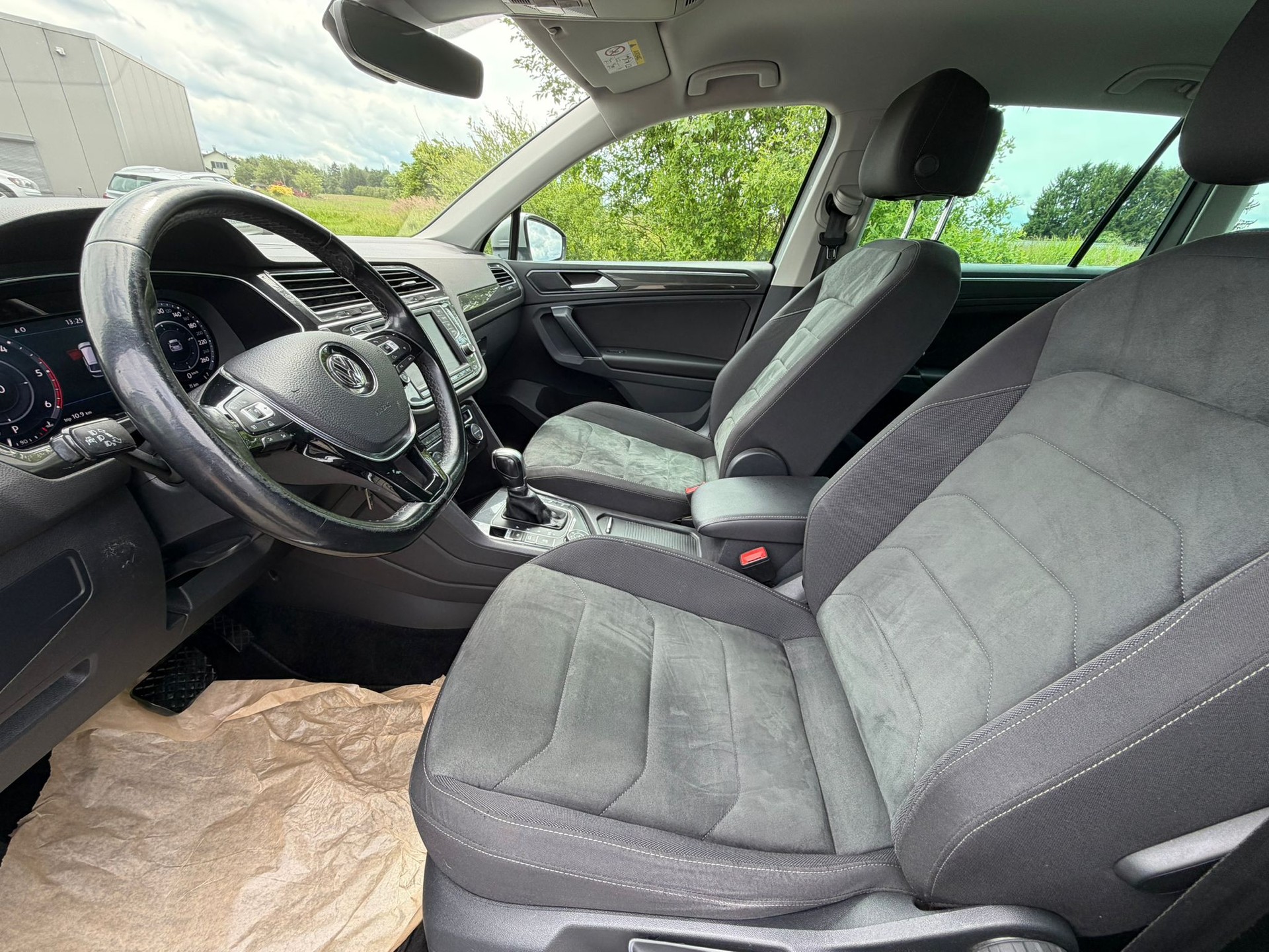 VW Tiguan 2.0 TDI SCR Highline4Motion DSG-image-10