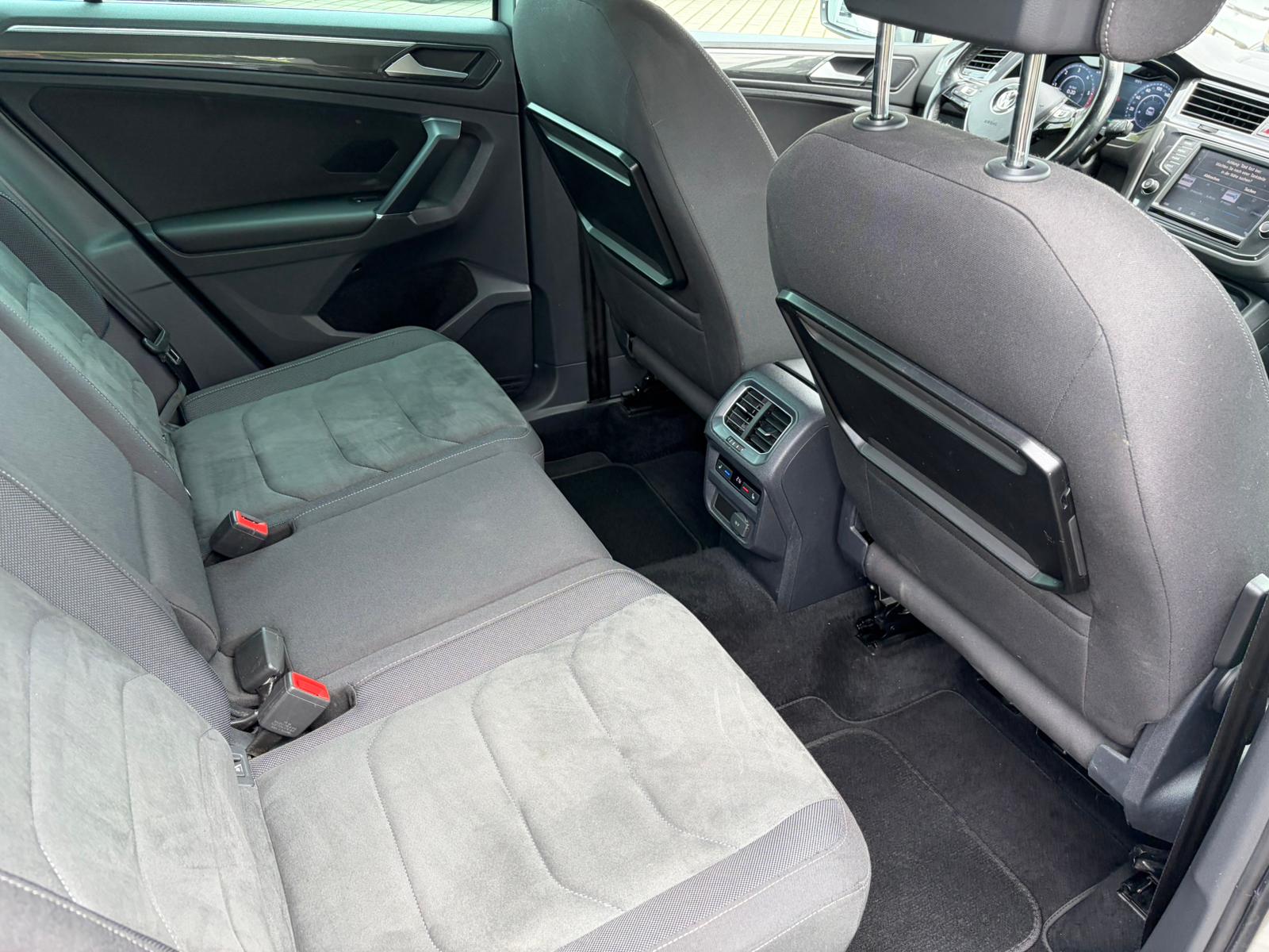 VW Tiguan 2.0 TDI SCR Highline4Motion DSG-image-14