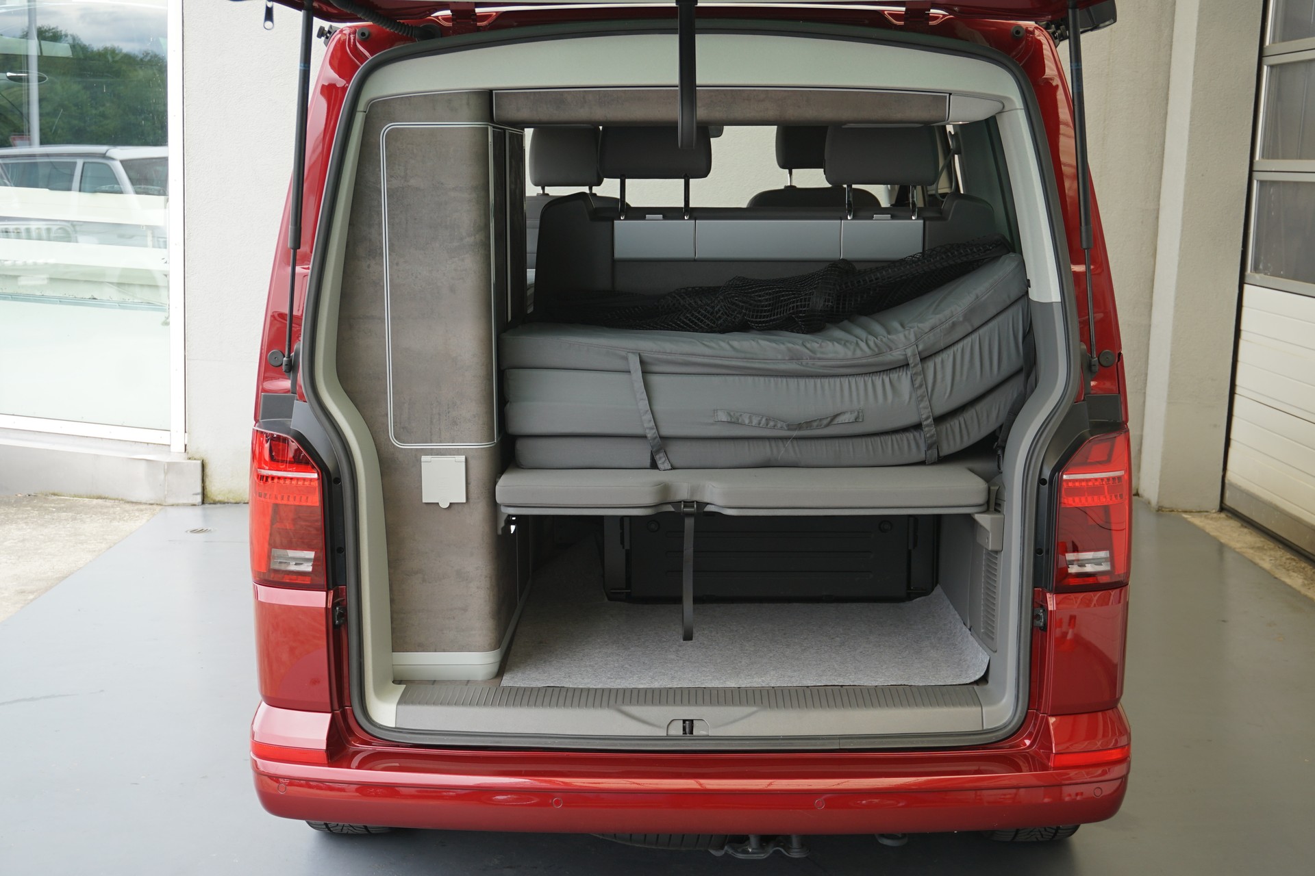 VW T6.1 California TDI Ocean Liberty 150PS DSG-Automat-image-19