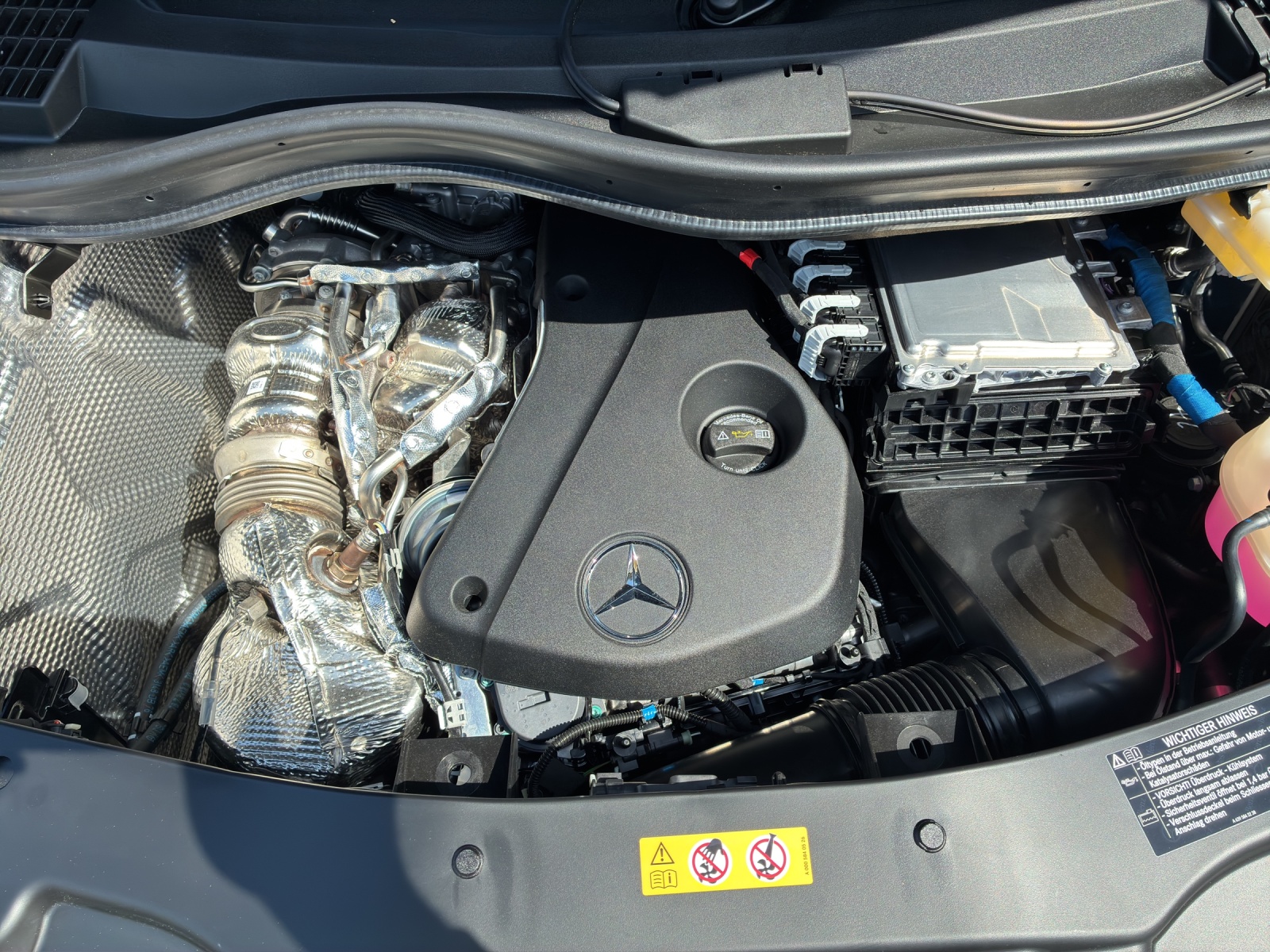 MERCEDES-BENZ V 250 d lang 4Matic Style 9G-Tronic-image-11