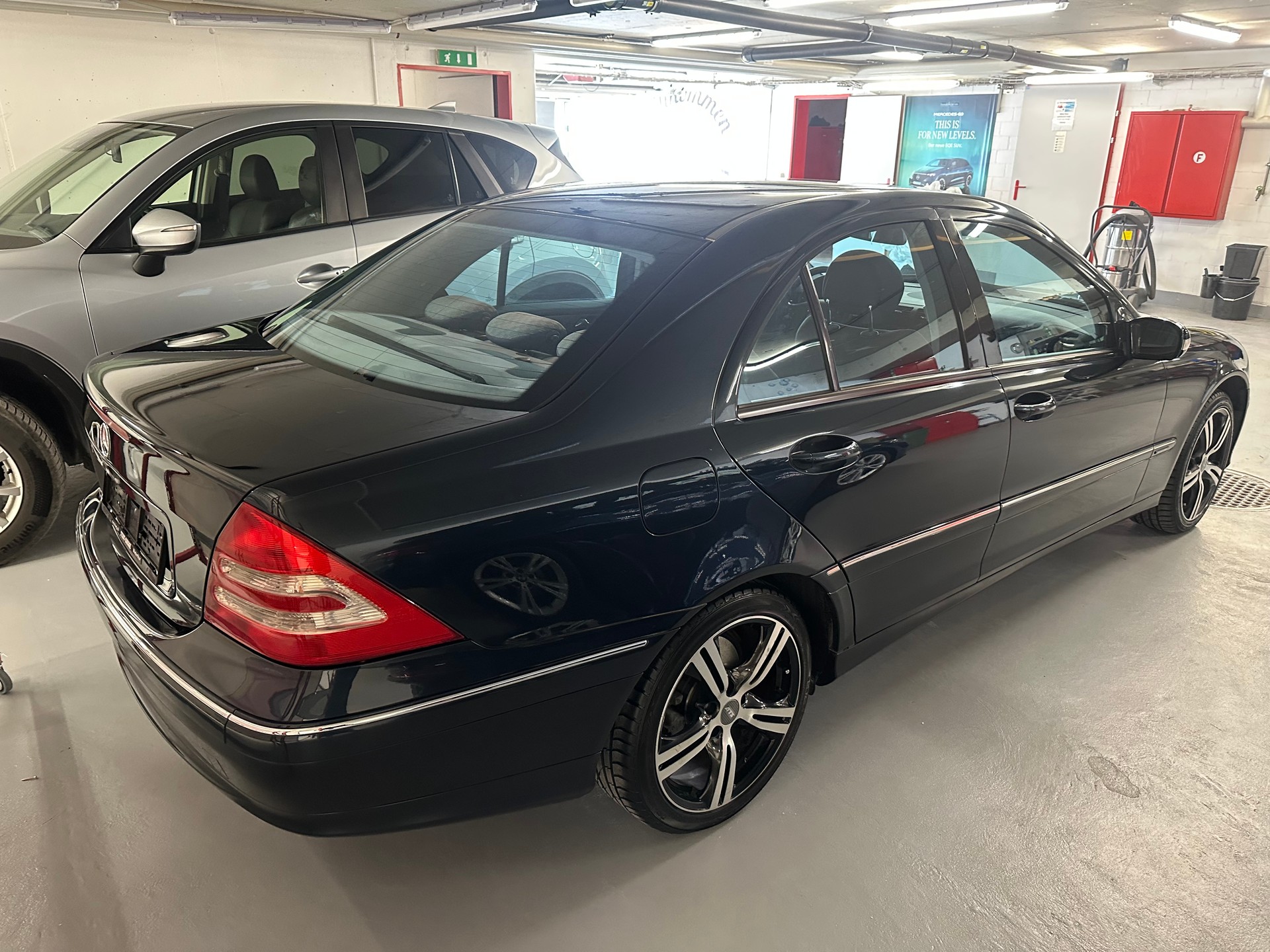 MERCEDES-BENZ C 320 Avantgarde Automatic-image-4