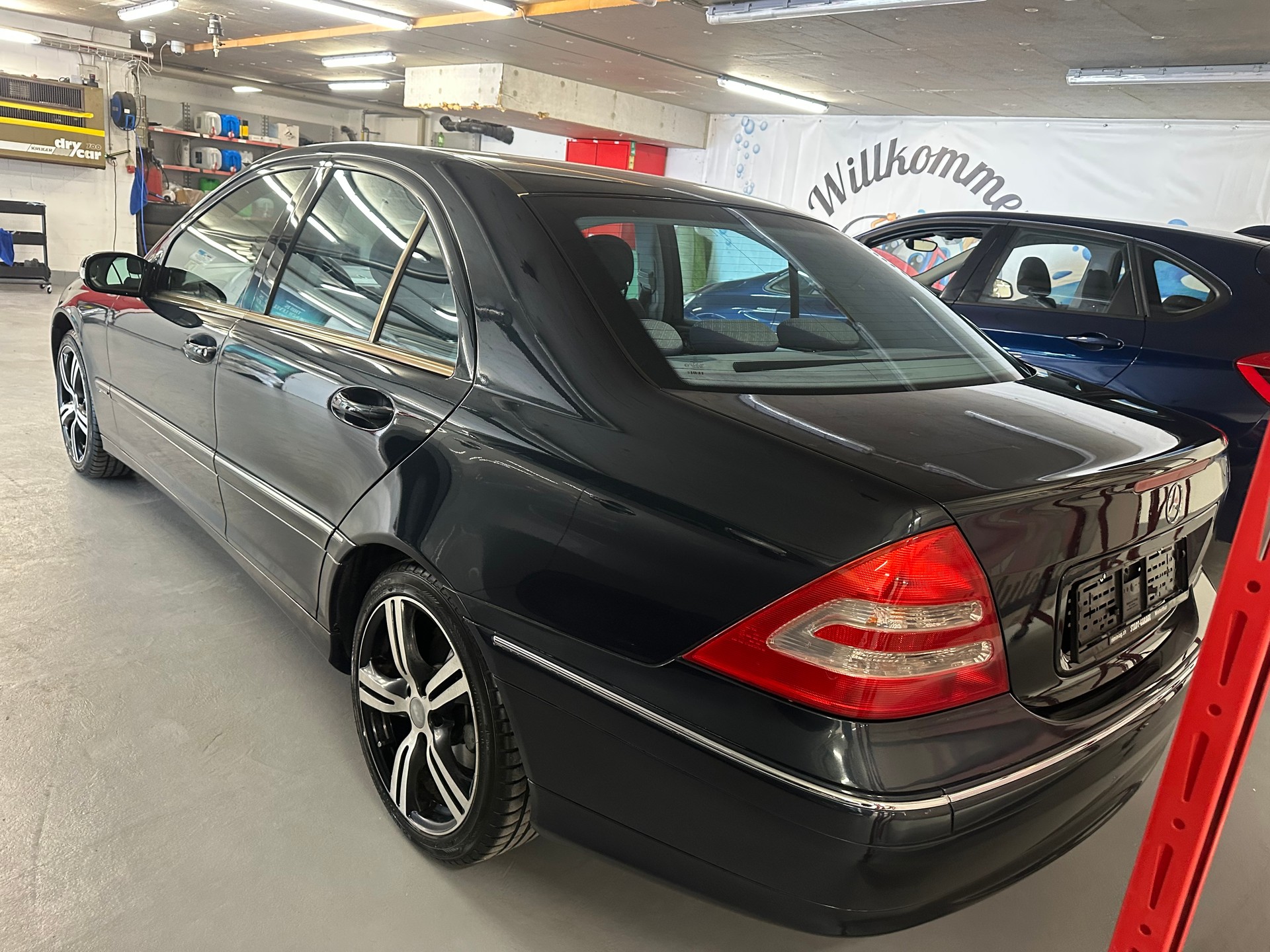 MERCEDES-BENZ C 320 Avantgarde Automatic-image-5