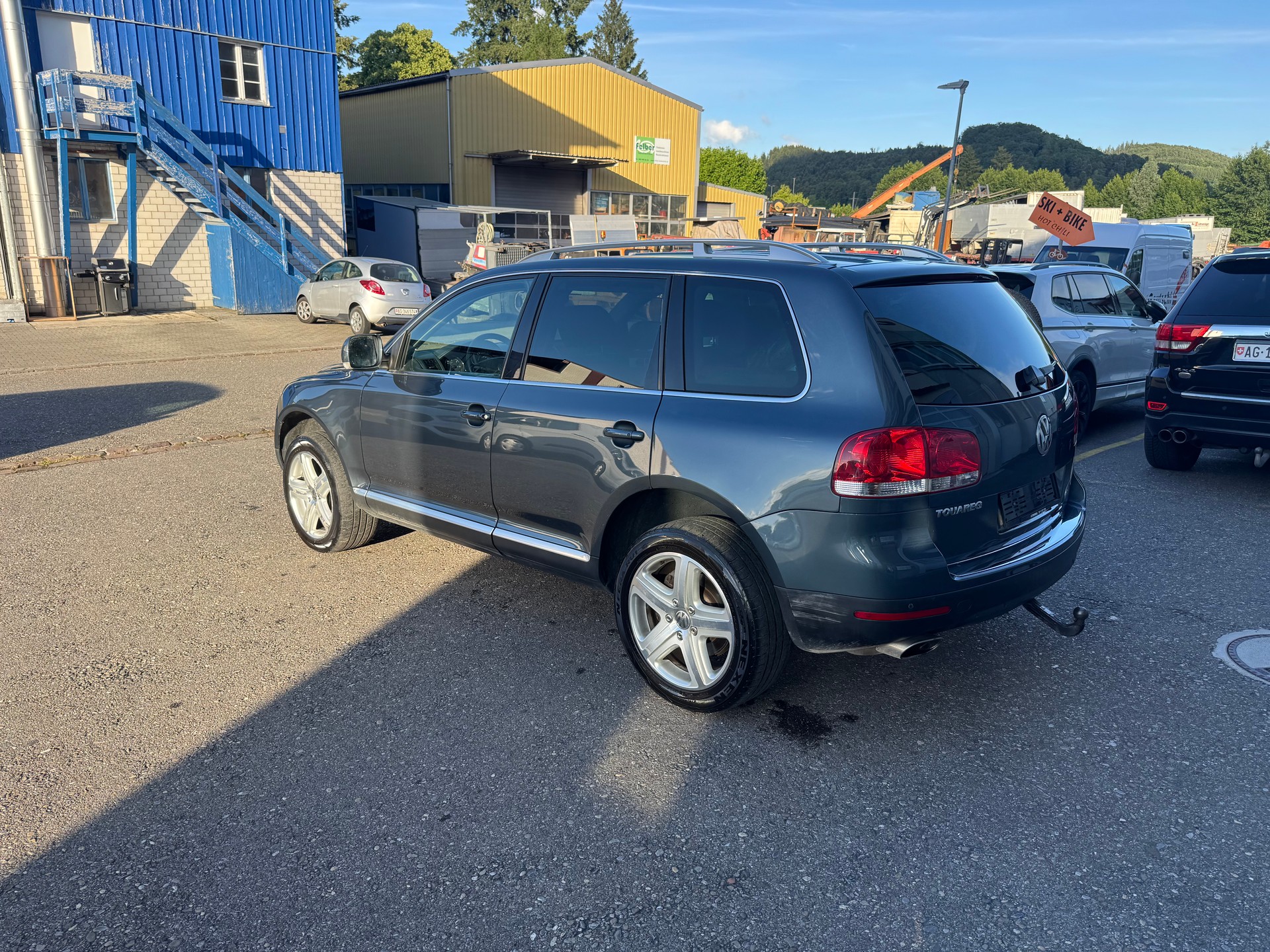 VW Touareg 3.0 TDI-showroom-element-2