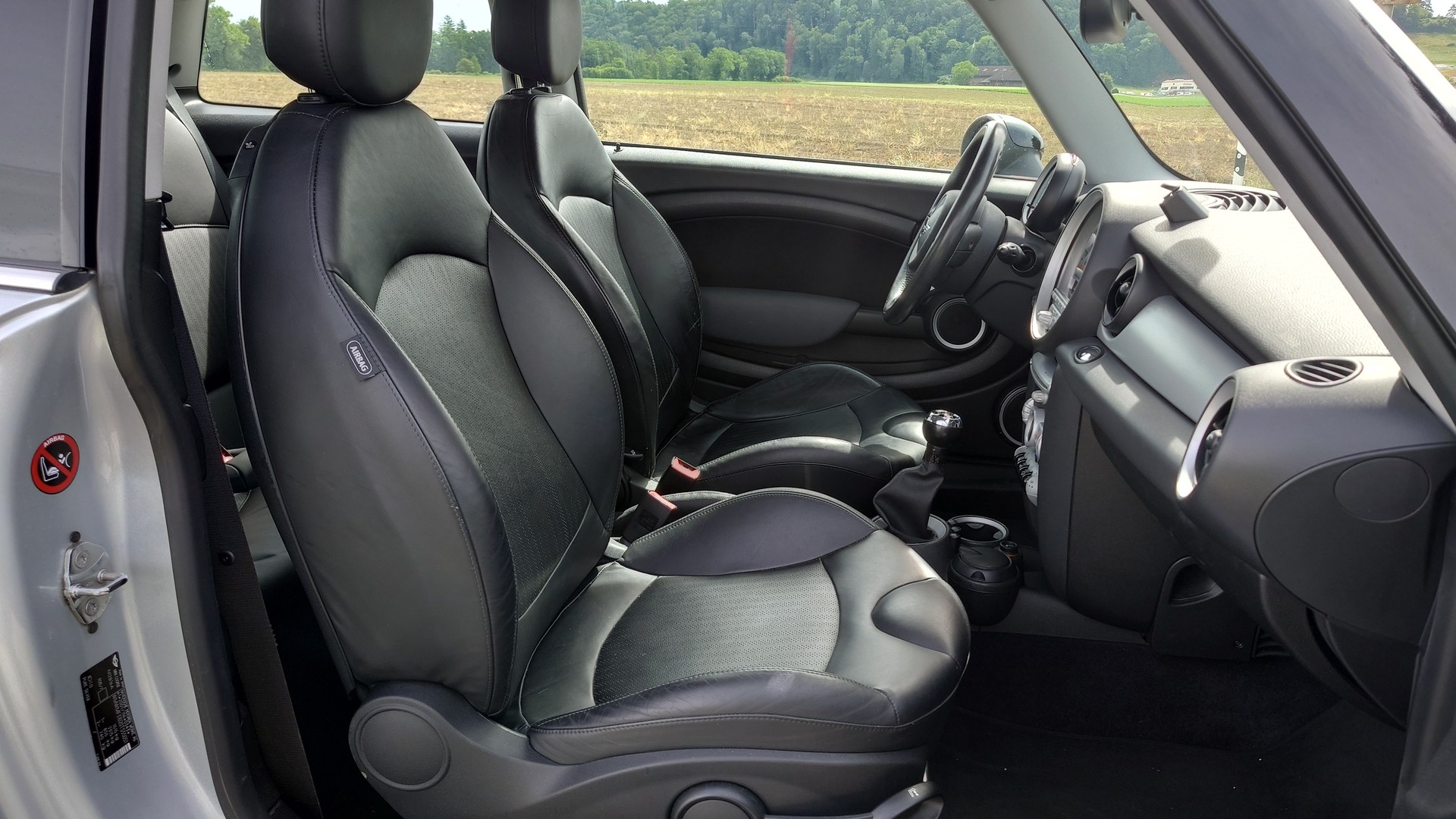 MINI Cooper-image-11