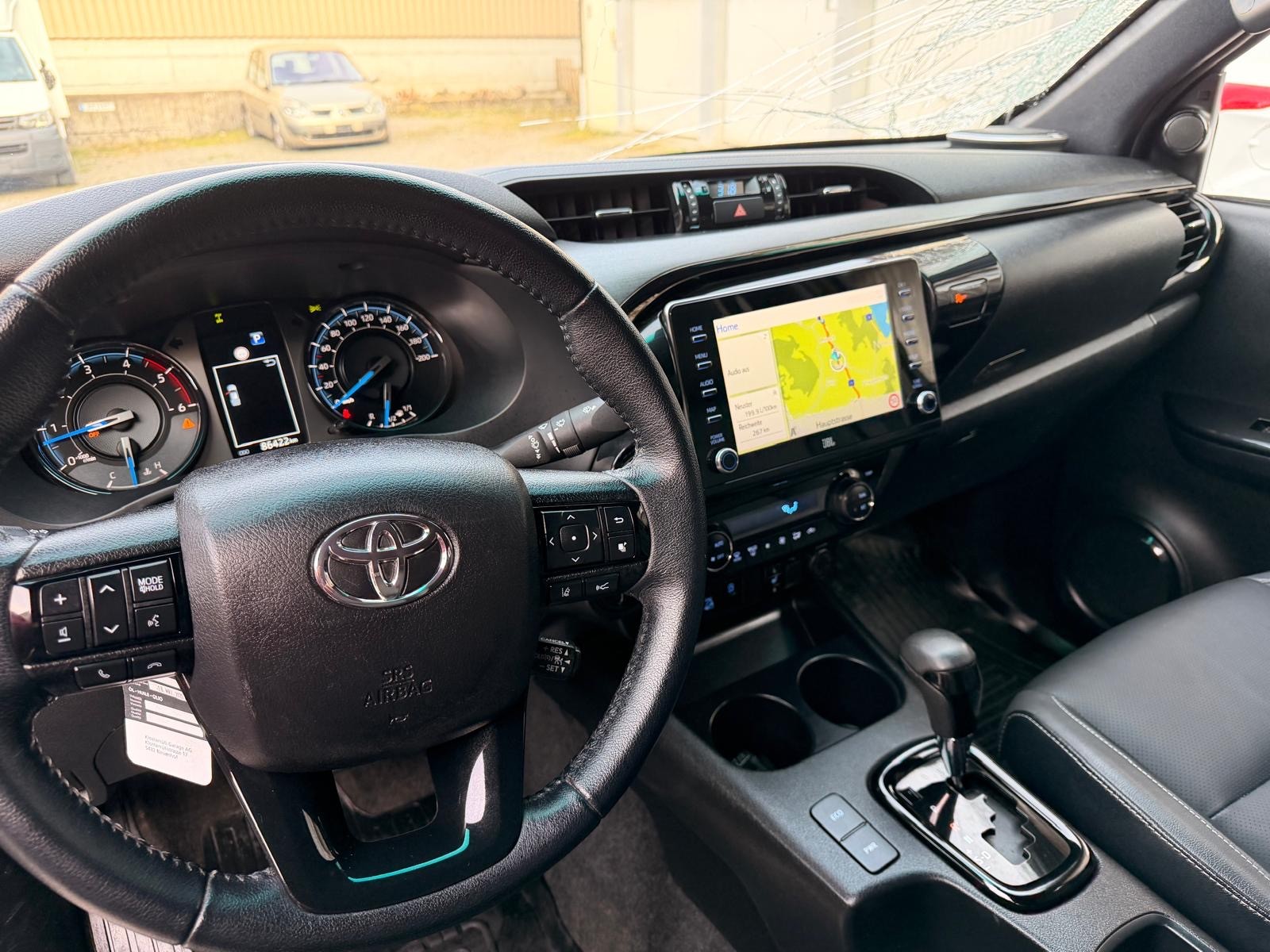 TOYOTA Hilux 2.8D-4D Invincible Double Cab 4x4 A-image-9