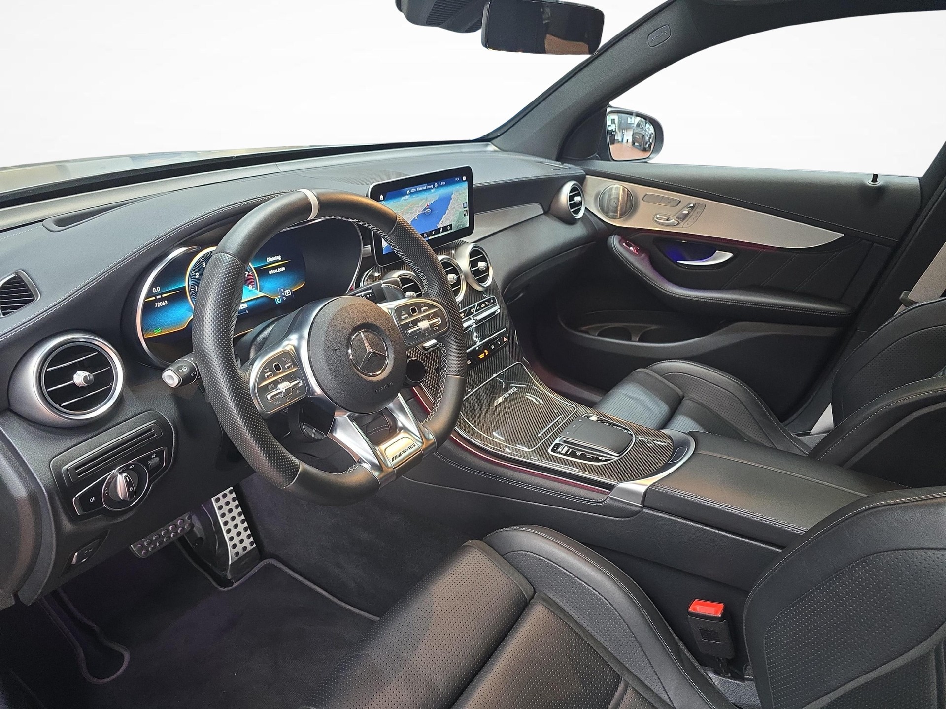 MERCEDES-BENZ GLC 63 S AMG 4MATIC+ Coupé-image-4