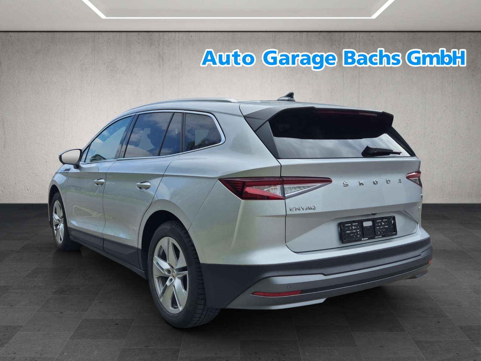 SKODA Enyaq iV 80-image-5