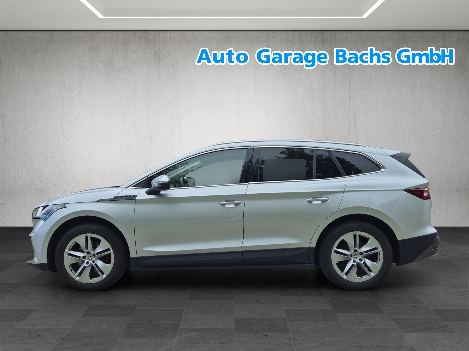 SKODA Enyaq iV 80-showroom-element-3
