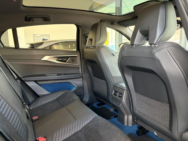 RENAULT Rafale 1.2 E-Tech Plug-in Hybrid 300 4x4 Atelier Alpine-image-9