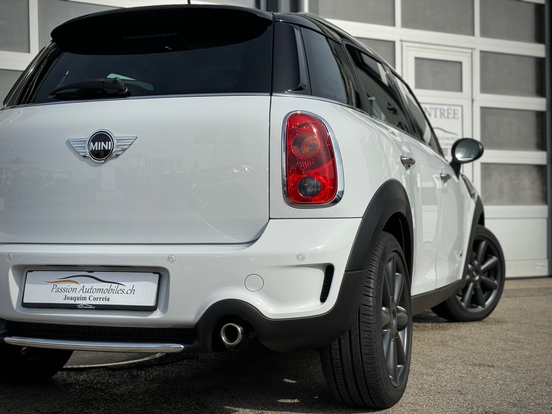 MINI Countryman Cooper S ALL4 Steptronic Snowhill - Véhicule Suisse (CH)-image-5