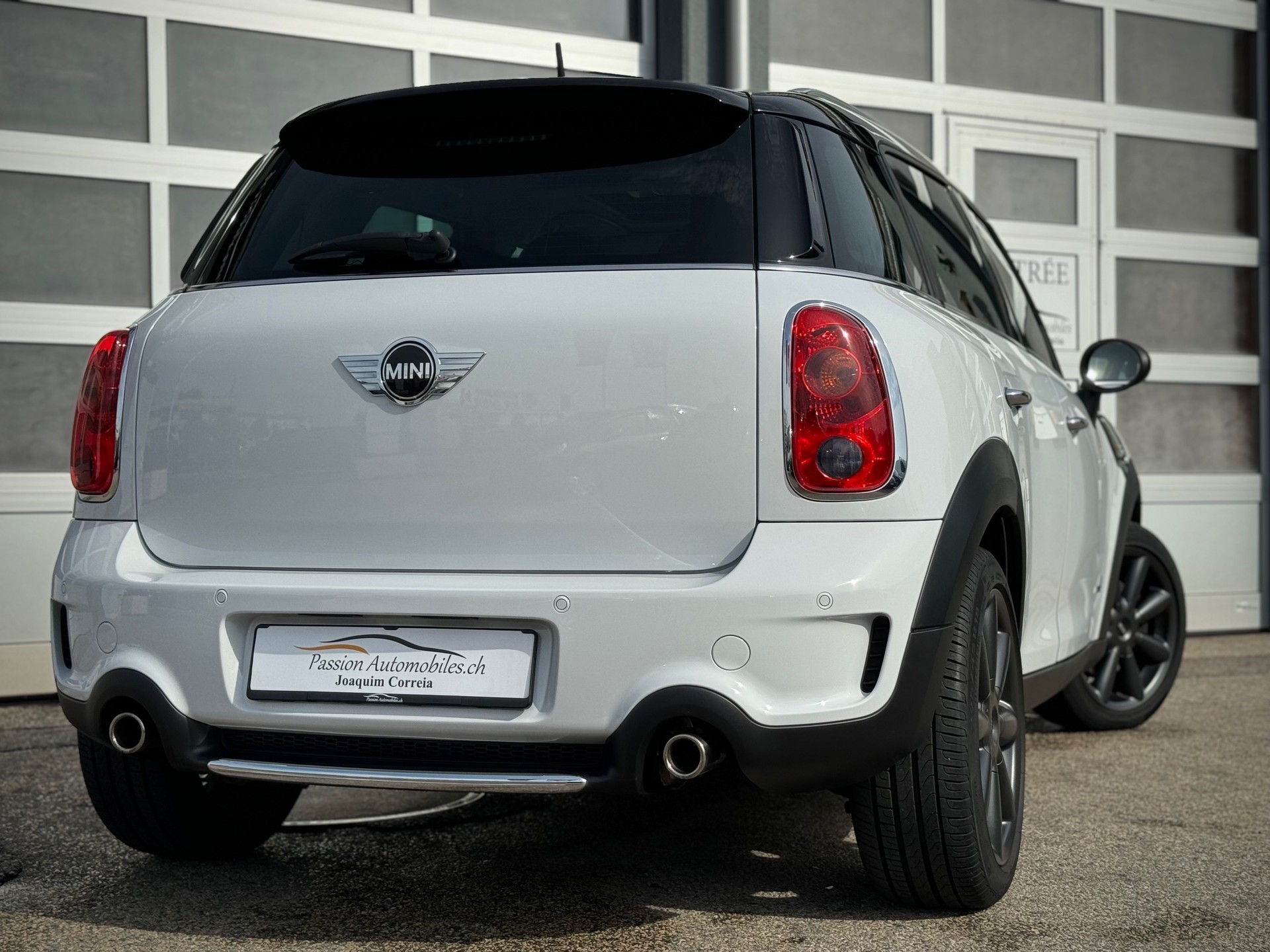 MINI Countryman Cooper S ALL4 Steptronic Snowhill - Véhicule Suisse (CH)-image-1