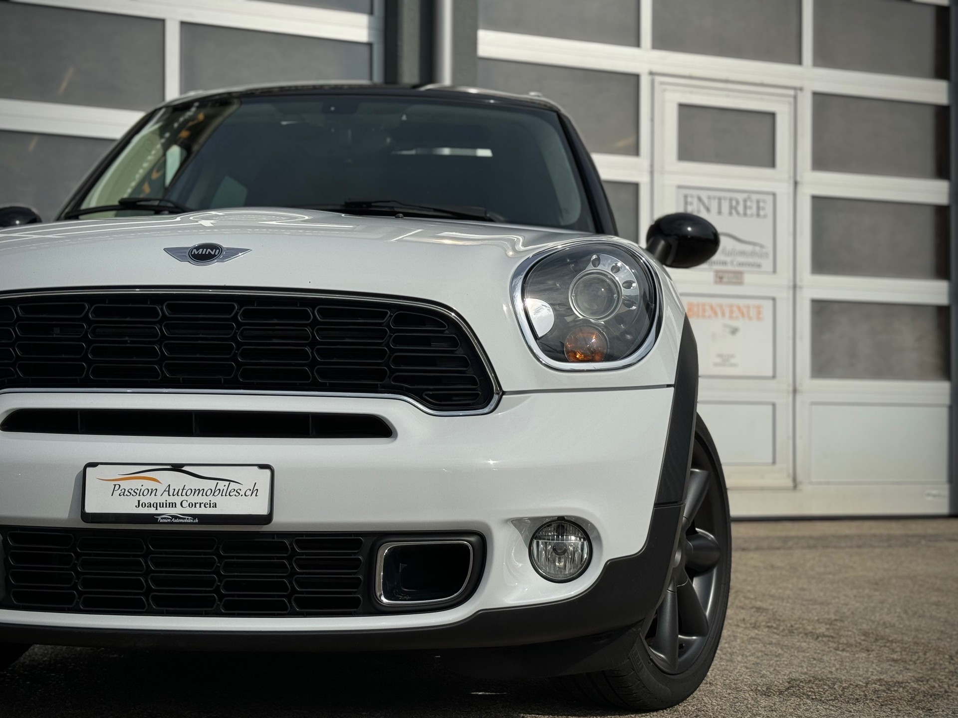 MINI Countryman Cooper S ALL4 Steptronic Snowhill - Véhicule Suisse (CH)-image-4