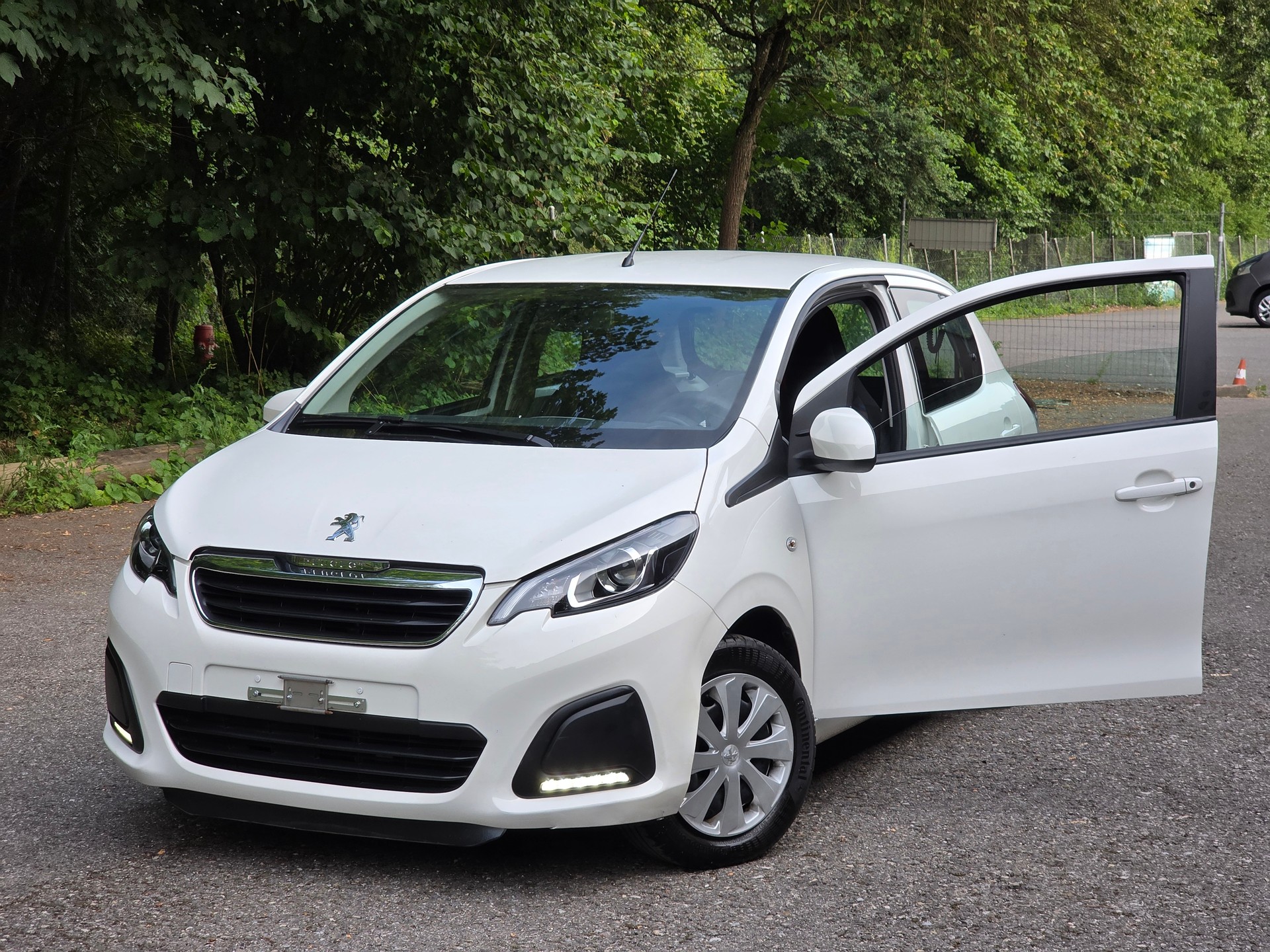 PEUGEOT 108 1.0 VTi Active