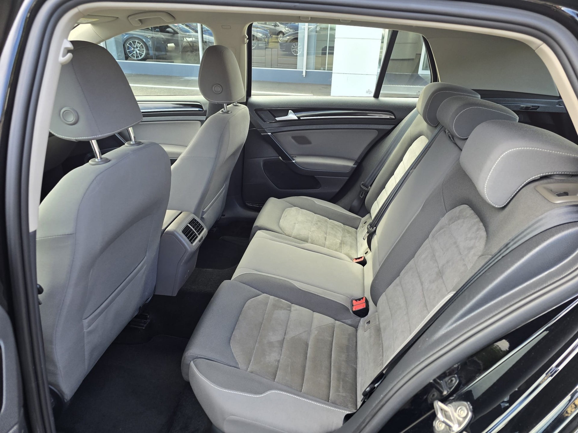 VW Golf 1.4 TSI Comfortline-image-15