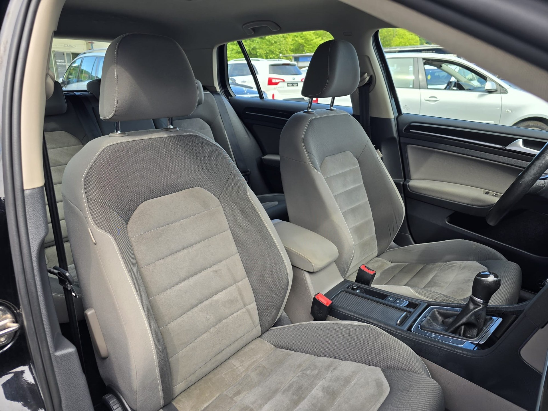 VW Golf 1.4 TSI Comfortline-image-12