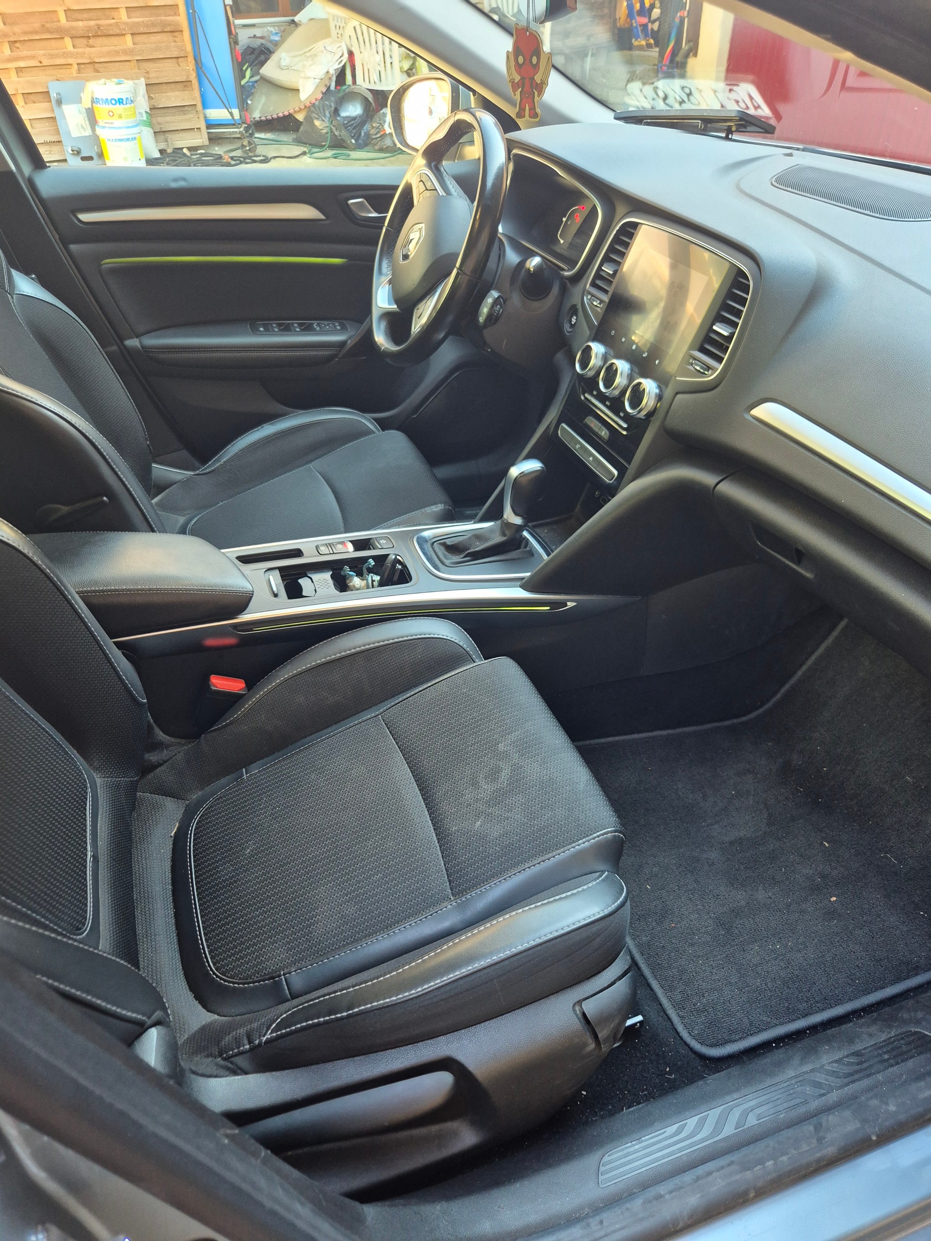 RENAULT Mégane Grandtour 1.3 16V Edition One EDC-image-8
