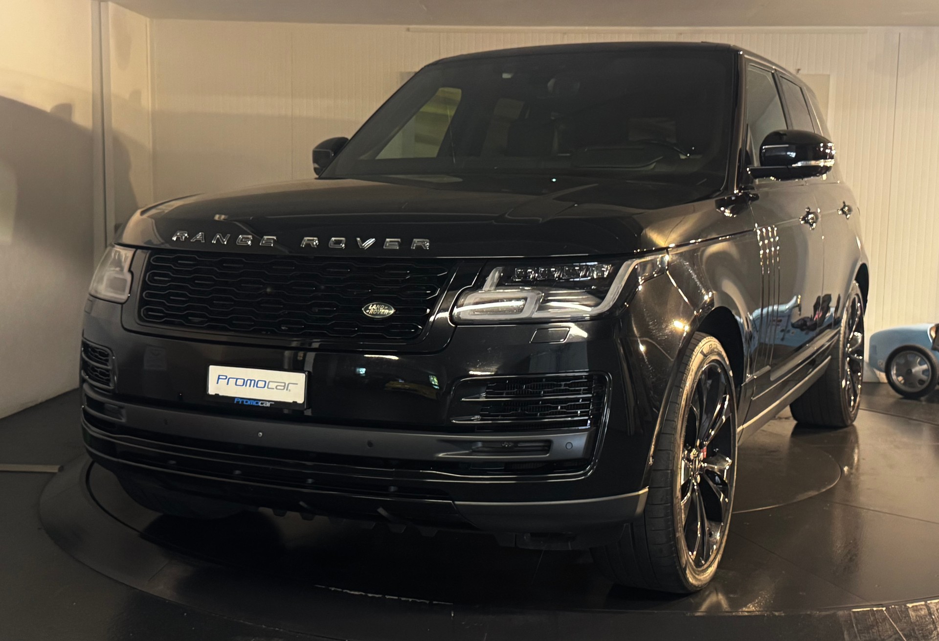 LAND ROVER Range Rover 5.0 V8 S/C SV AB Dynamic Automatic