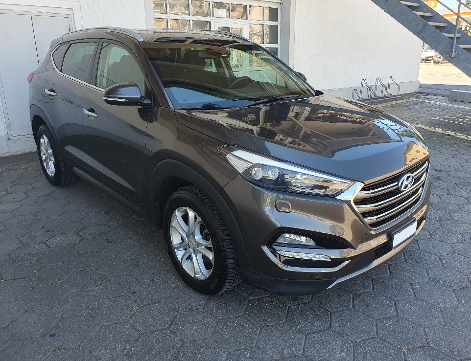 HYUNDAI Tucson 1.6 TGDI Plena 4WD Automatic-showroom-element-1