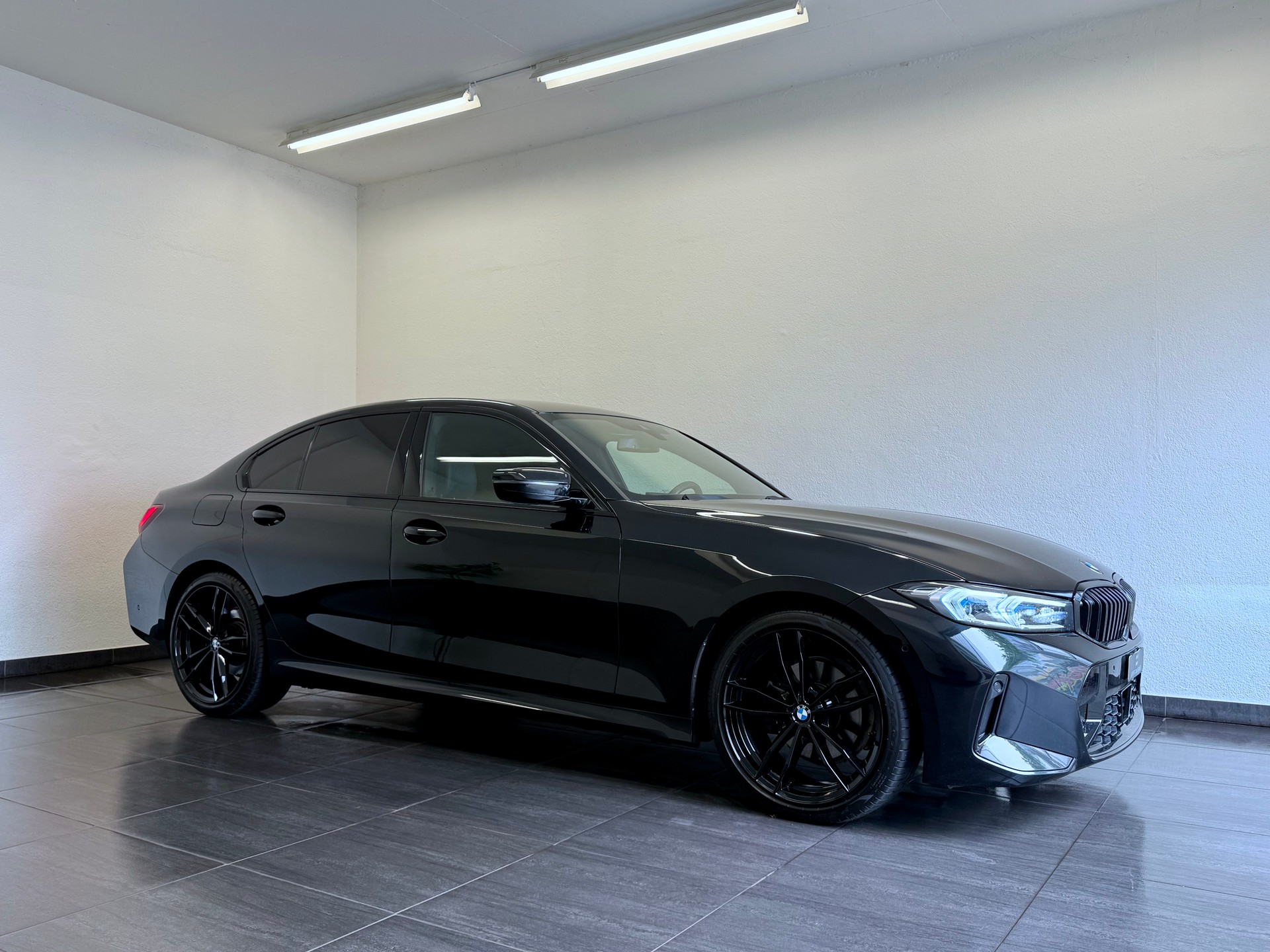 BMW 320d xDrive 48V Steptronic M Sport