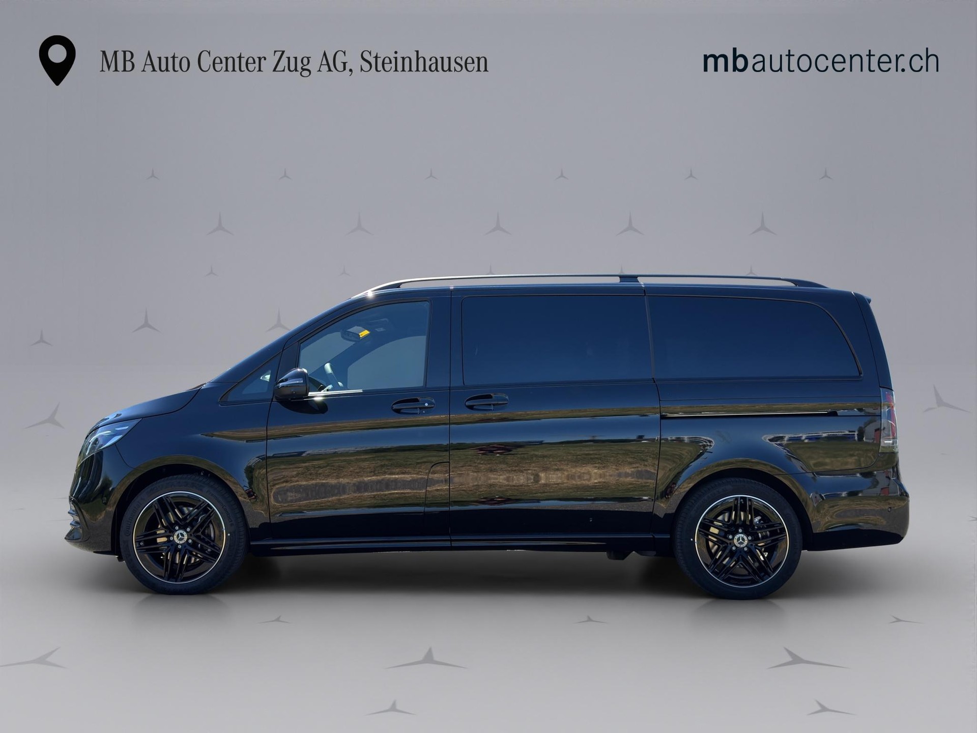 MERCEDES-BENZ V 300 d Swiss Ed. lang 4matic Van-showroom-element-2
