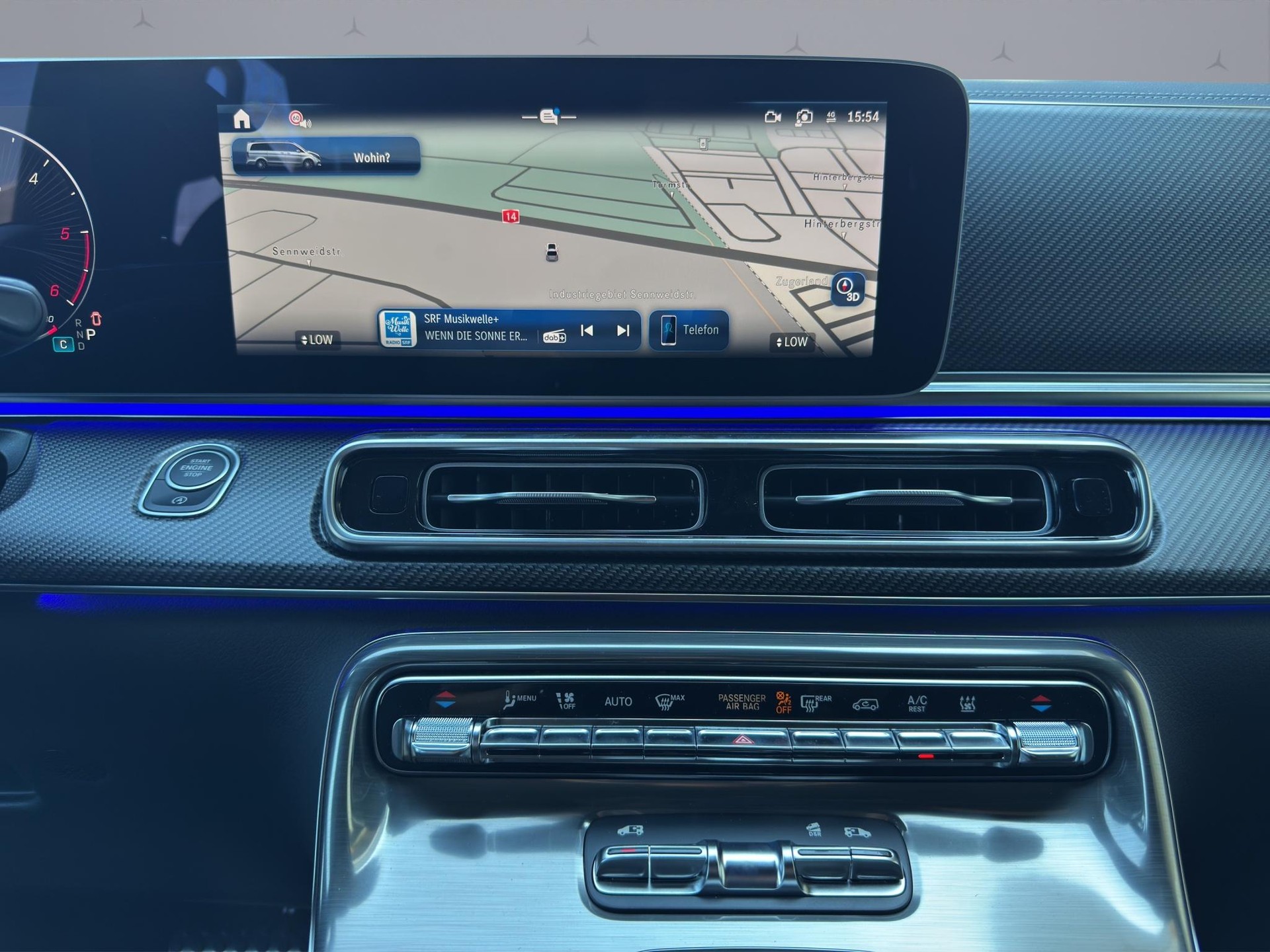 MERCEDES-BENZ V 300 d Swiss Ed. lang 4matic Van-image-16