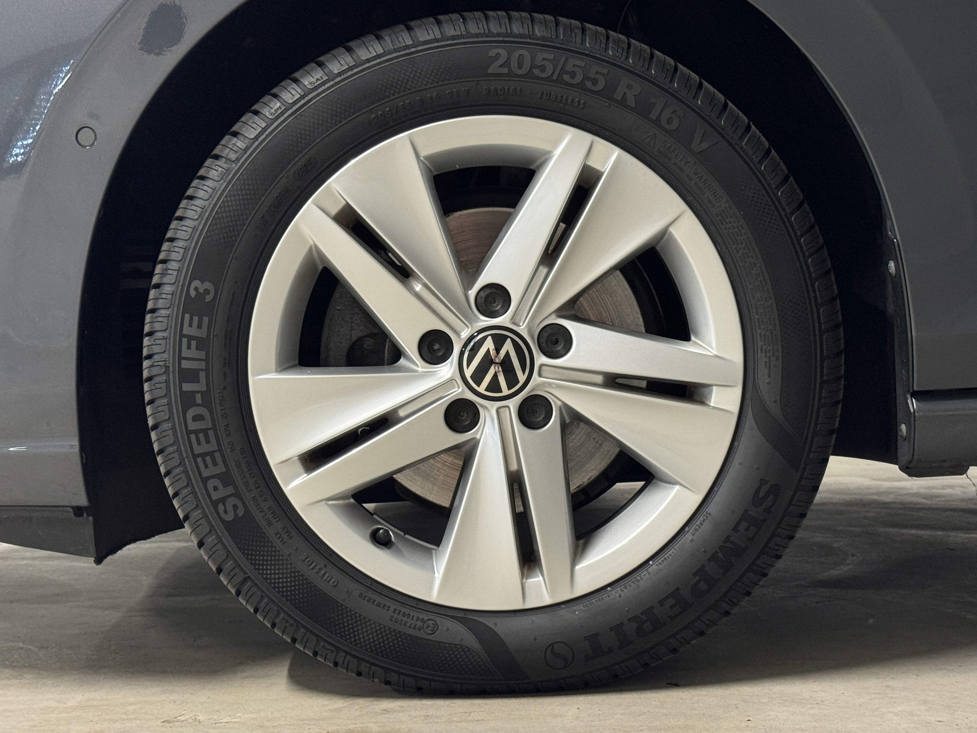 VW Golf 1.5 e TSI ACT Selection DSG-image-15