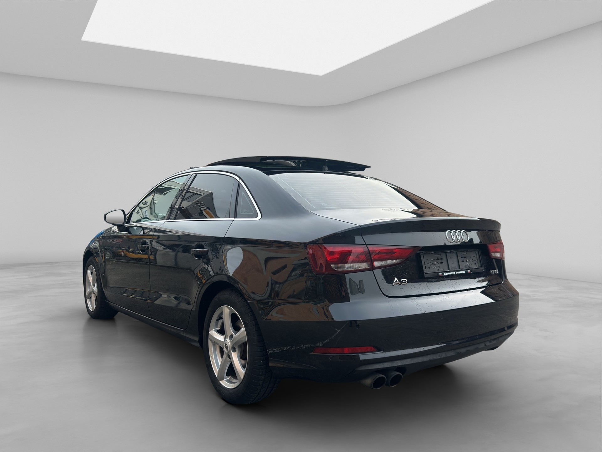 AUDI A3 Limousine 1.4 TFSI Ambition S-tronic-showroom-element-3