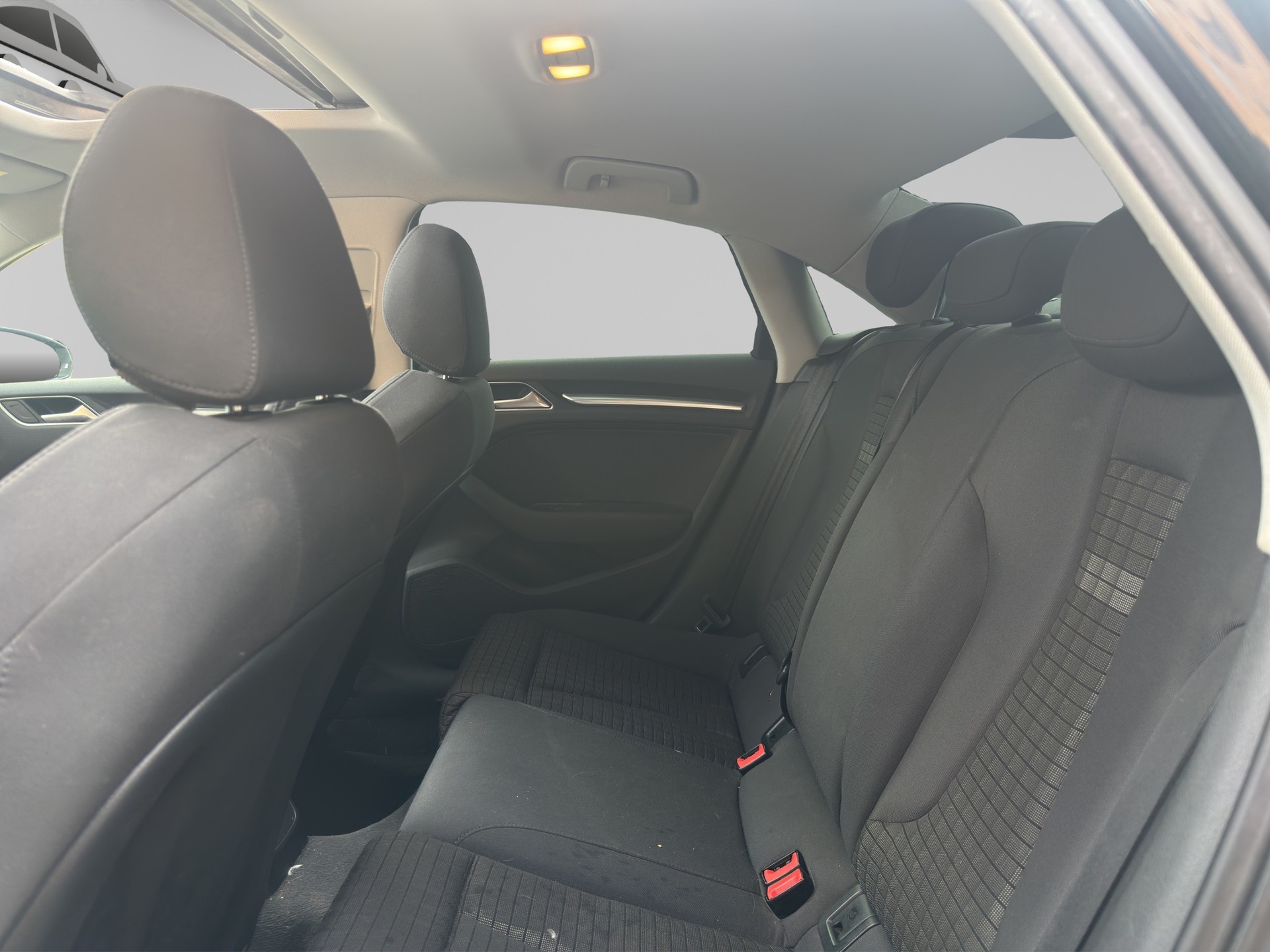 AUDI A3 Limousine 1.4 TFSI Ambition S-tronic-image-10