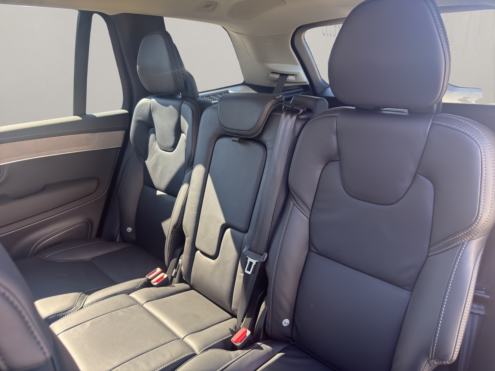 VOLVO XC90 2.0 T8 TE Plus Dark eAWD-image-13