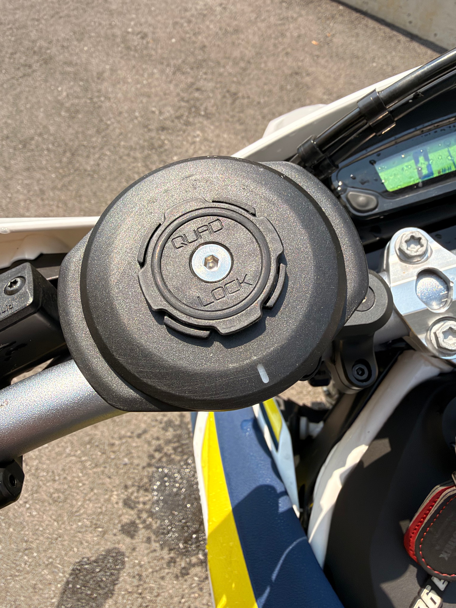 HUSQVARNA 701 Supermoto-image-4