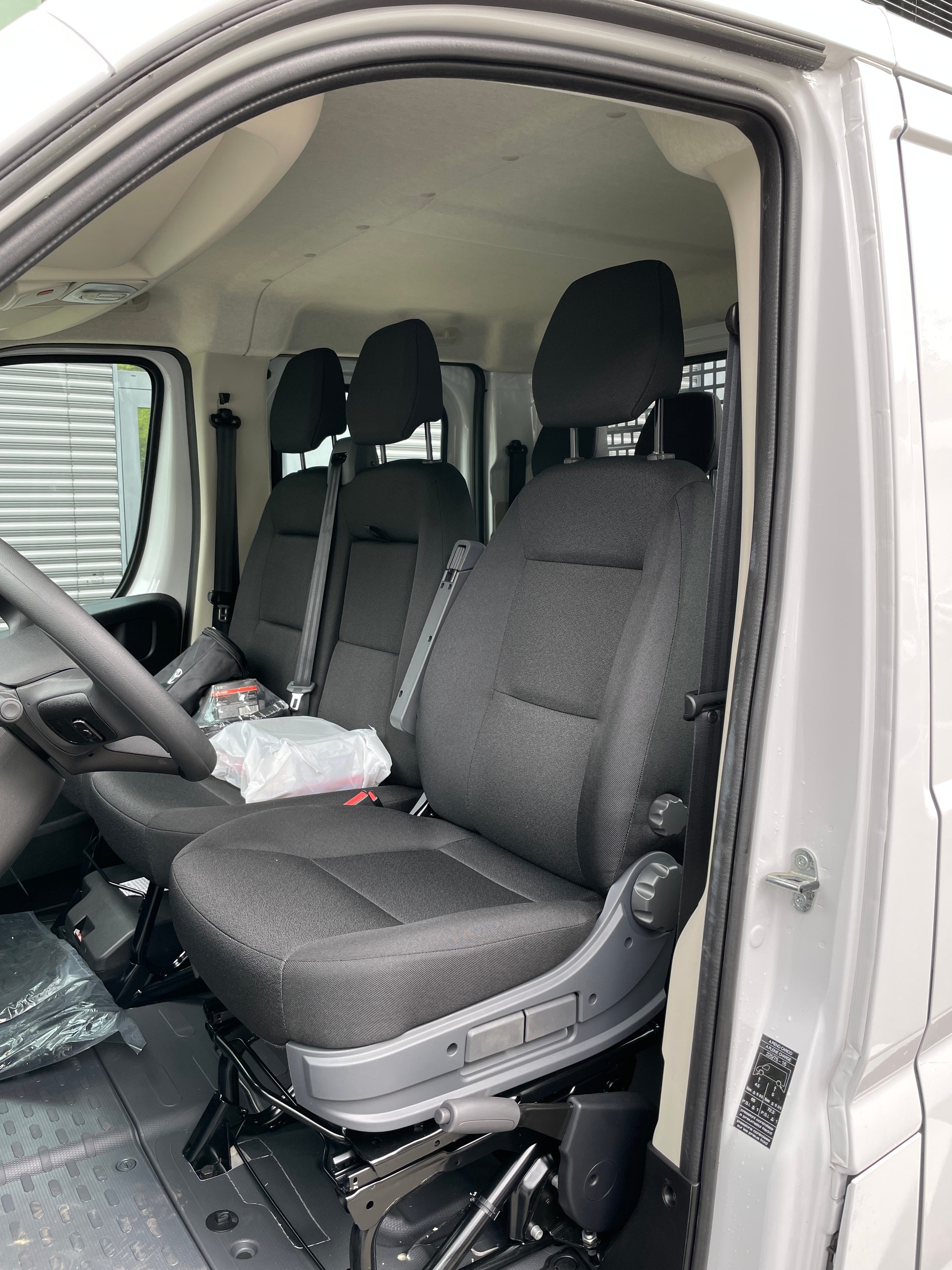 TOYOTA Proace MAX 2.2D DK Chassis mit Pritsche HD Active 3,5t L3H1 mit AHK-image-11