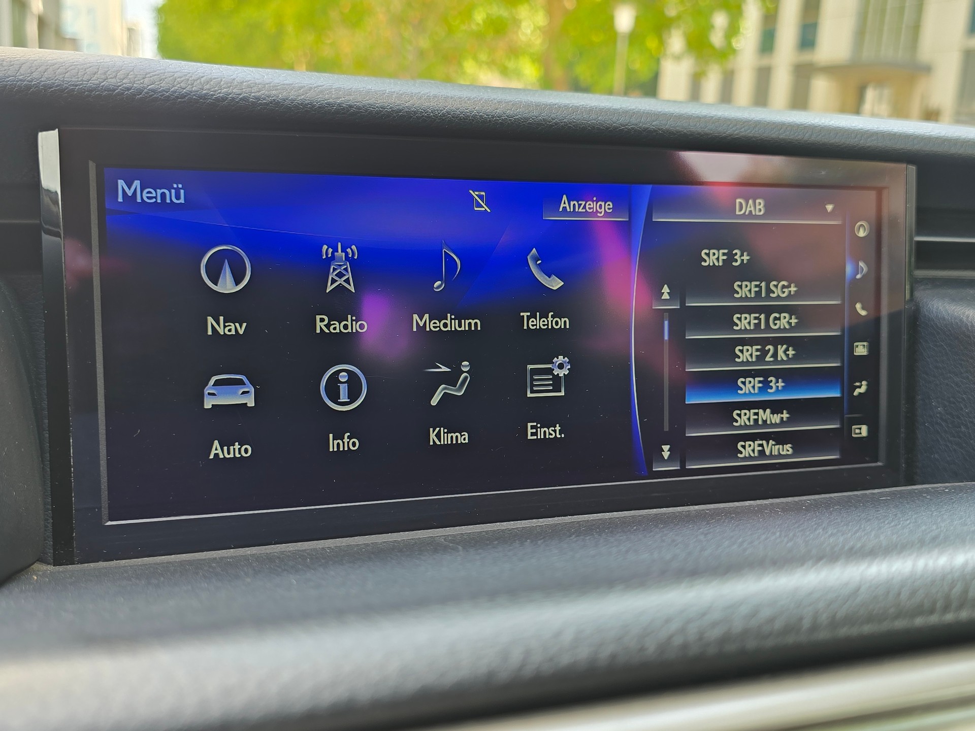 LEXUS IS 300h F-Sport Automatic-image-19