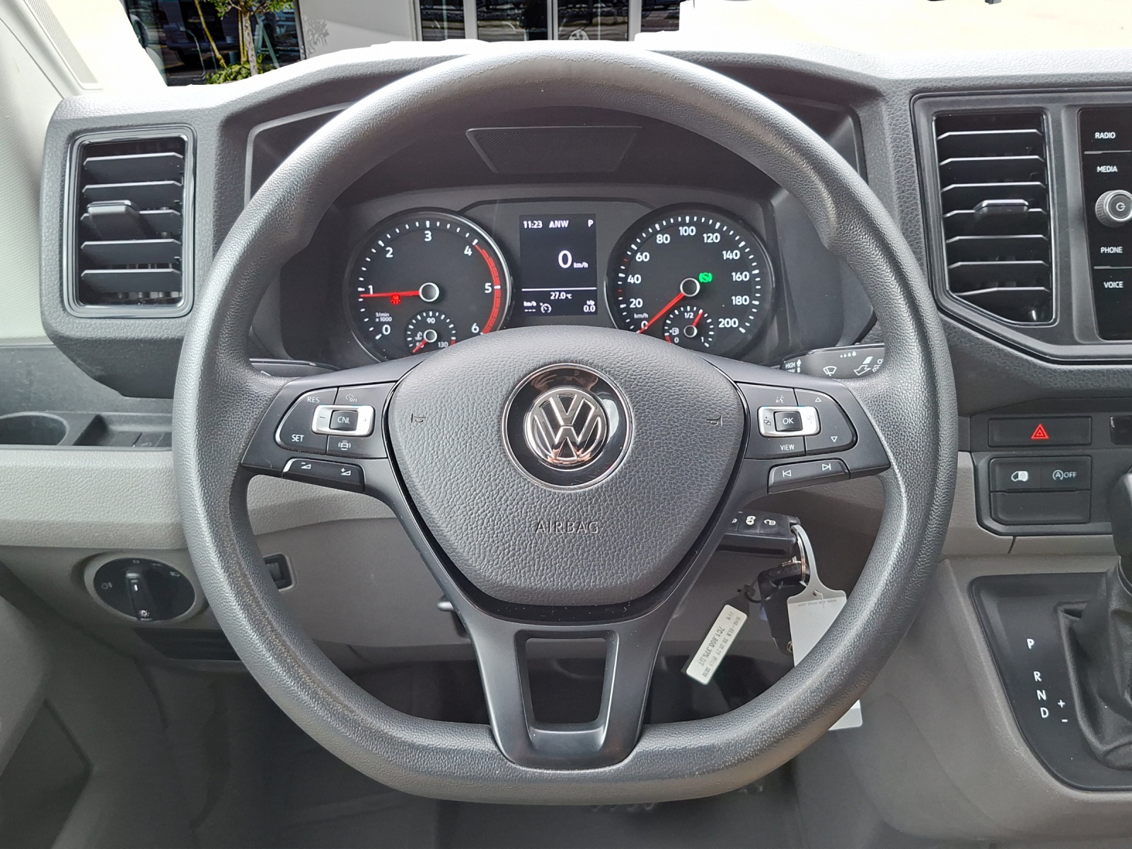 VW Crafter 35 2.0 BiTDI L3 A-image-9