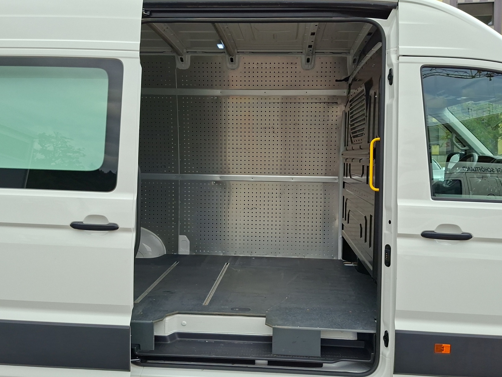 VW Crafter 35 2.0 BiTDI L3 A-image-16
