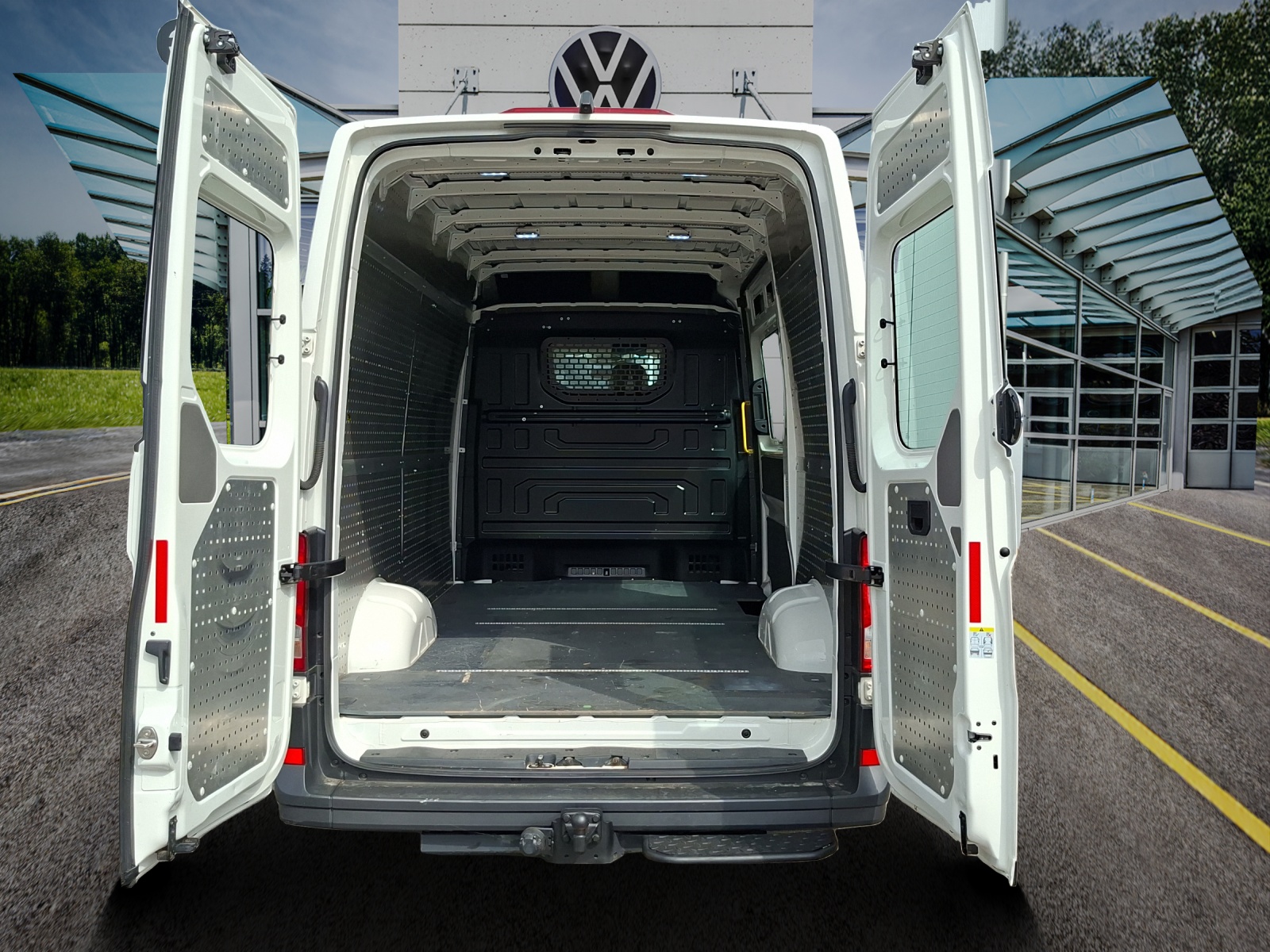 VW Crafter 35 2.0 BiTDI L3 A-image-18
