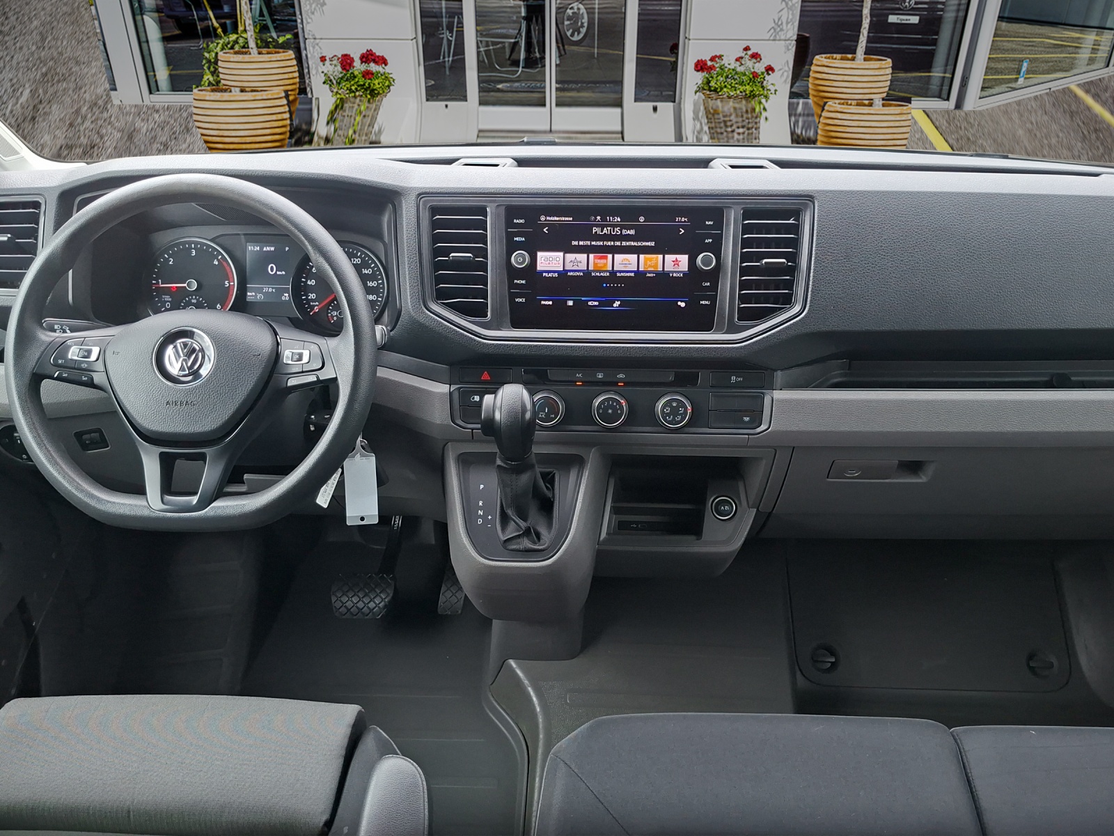 VW Crafter 35 2.0 BiTDI L3 A-image-11