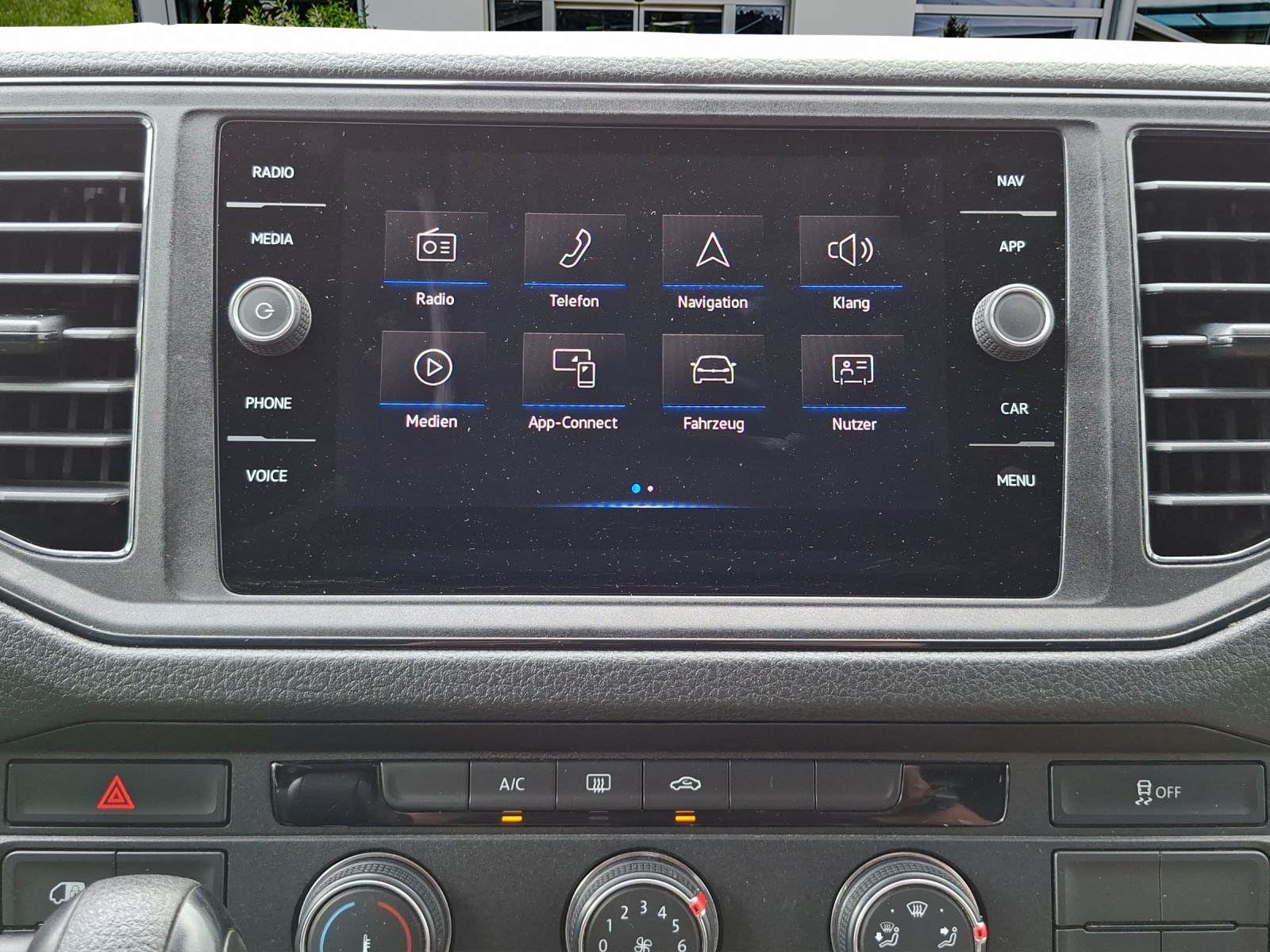 VW Crafter 35 2.0 BiTDI L3 A-image-14