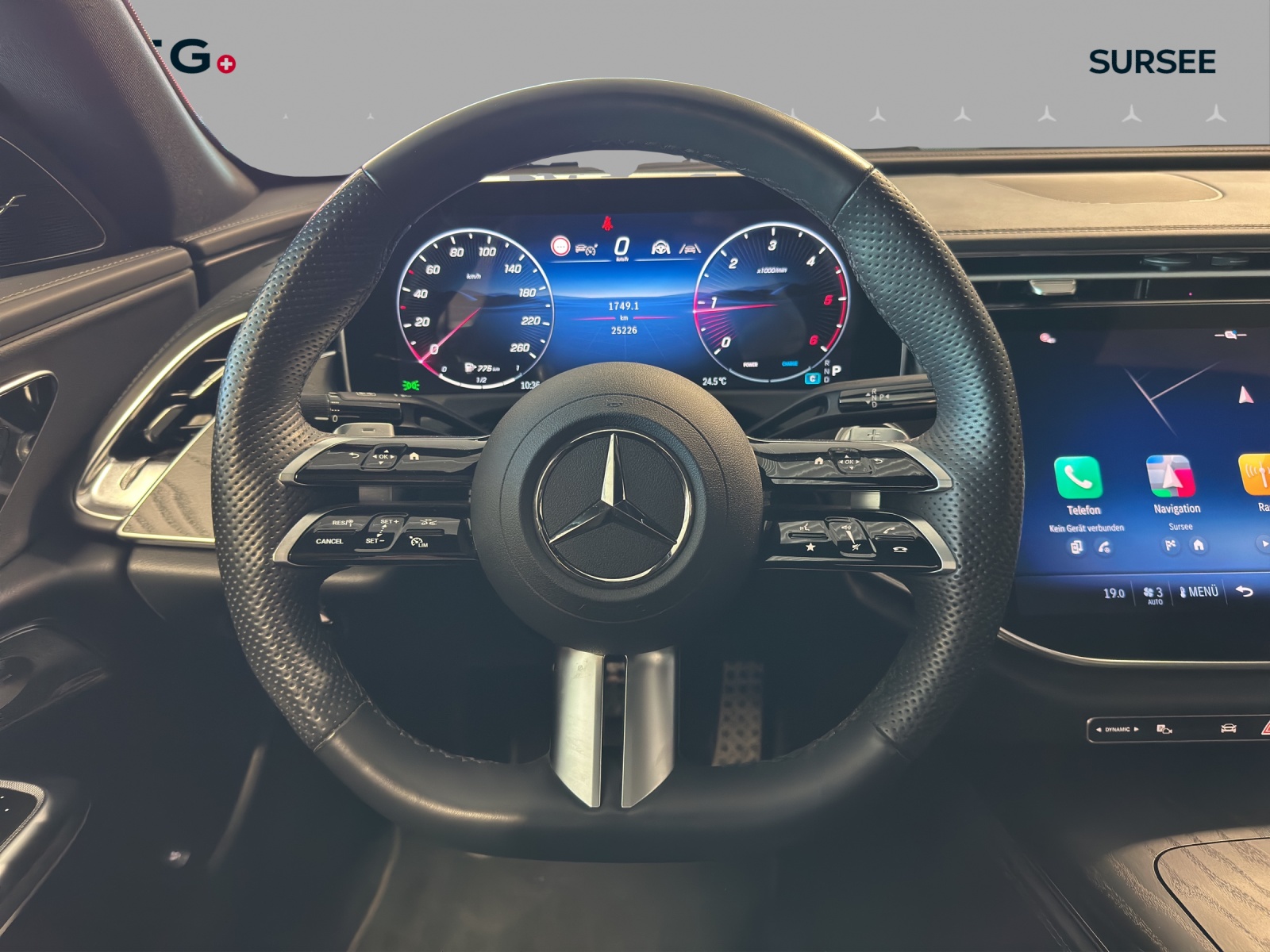 MERCEDES-BENZ E 220 d 4Matic 9G-Tronic-image-9