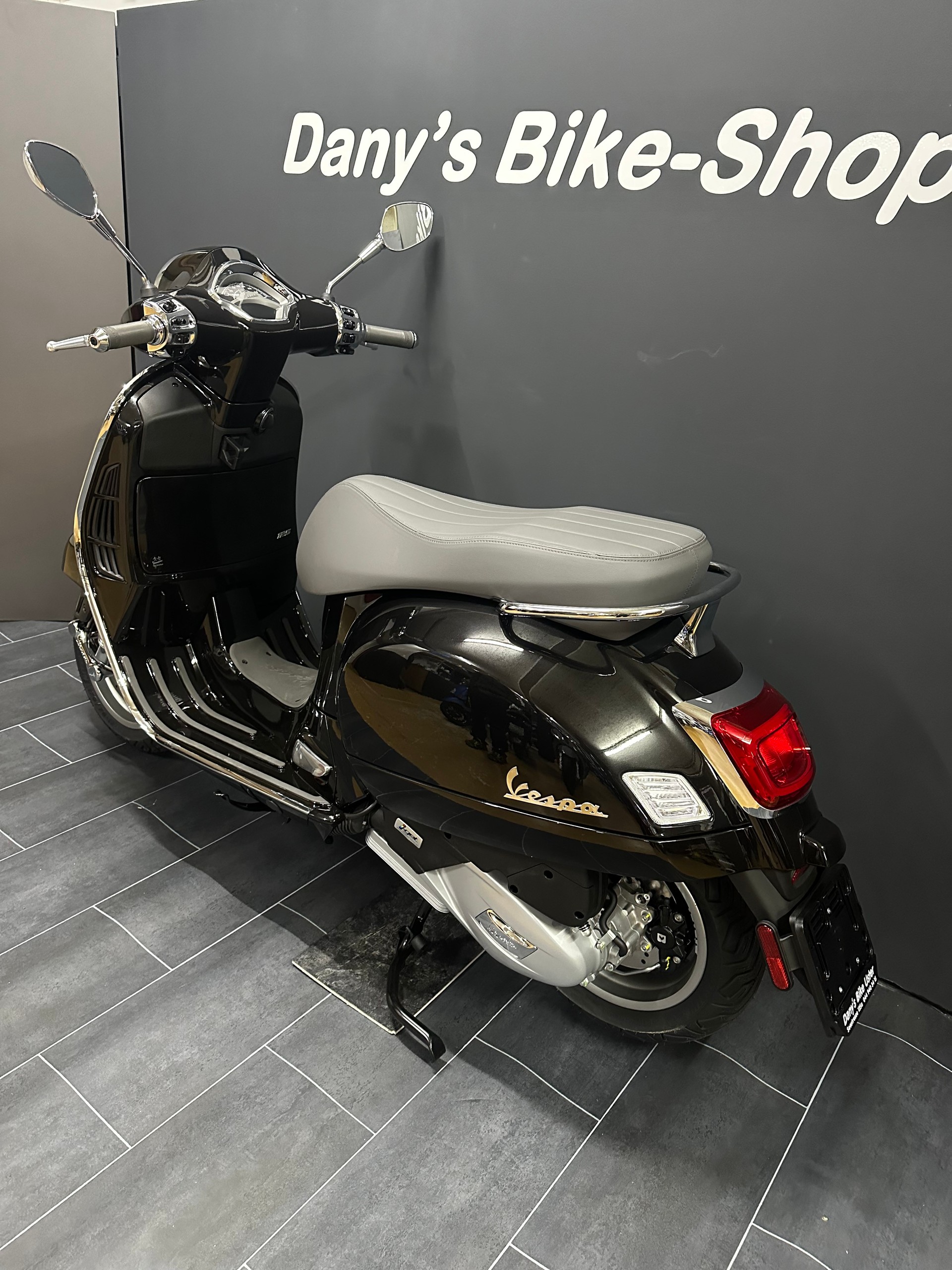 PIAGGIO Vespa GTS 125 MY25 E5+ (4 Jahre Garantie)-image-7