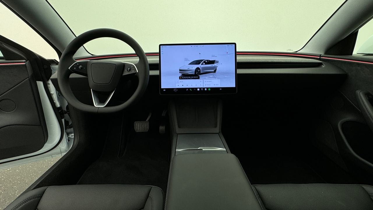 TESLA Model 3 Long Range Dual Motor AWD-image-5